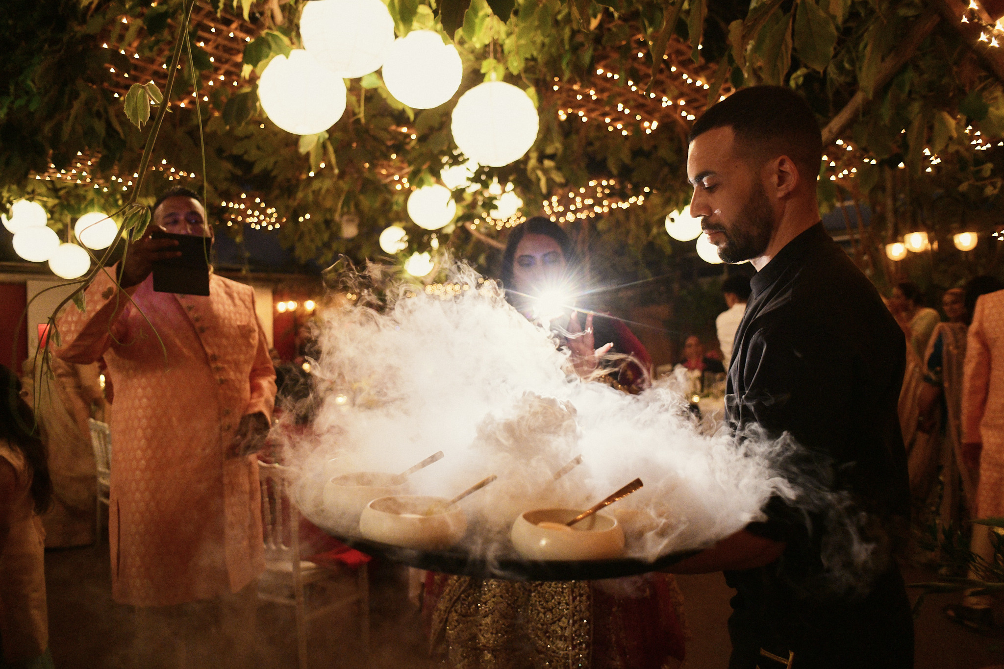 Indian wedding in Amsterdam. Portrait and Wedding Photographer Brussels & Amsterdam