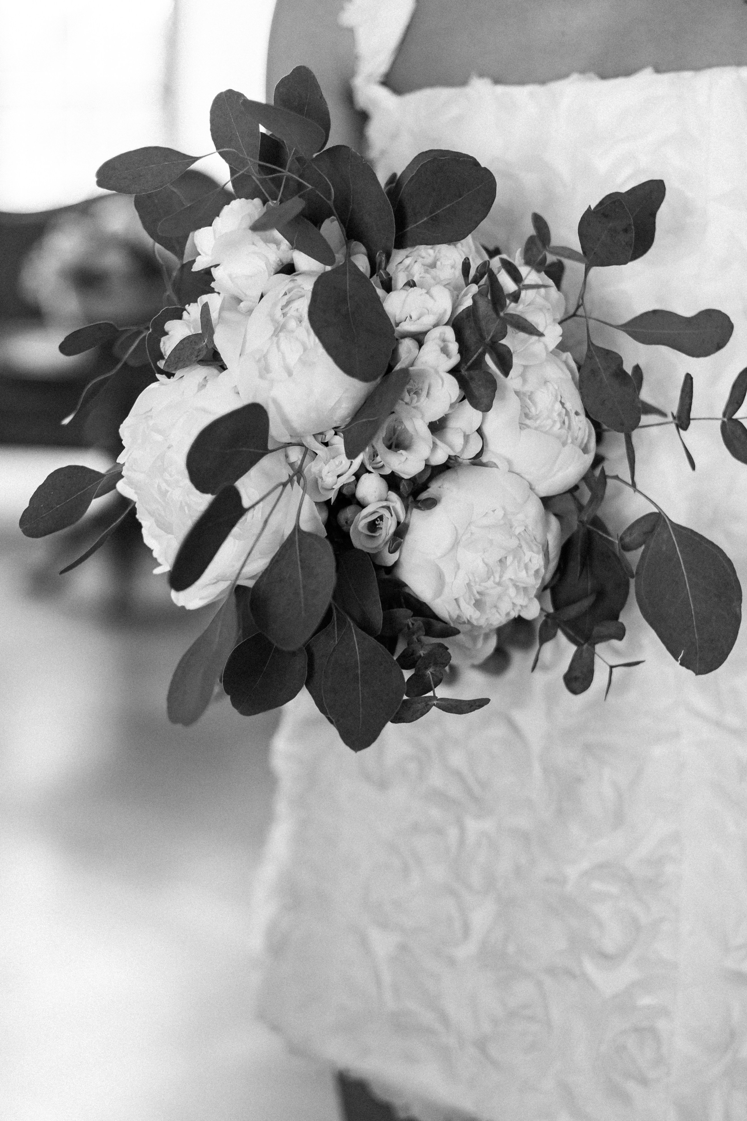 Monika ir Vytautas — miestu alsuojanti trumpa jaunųjų fotosesija Kaune