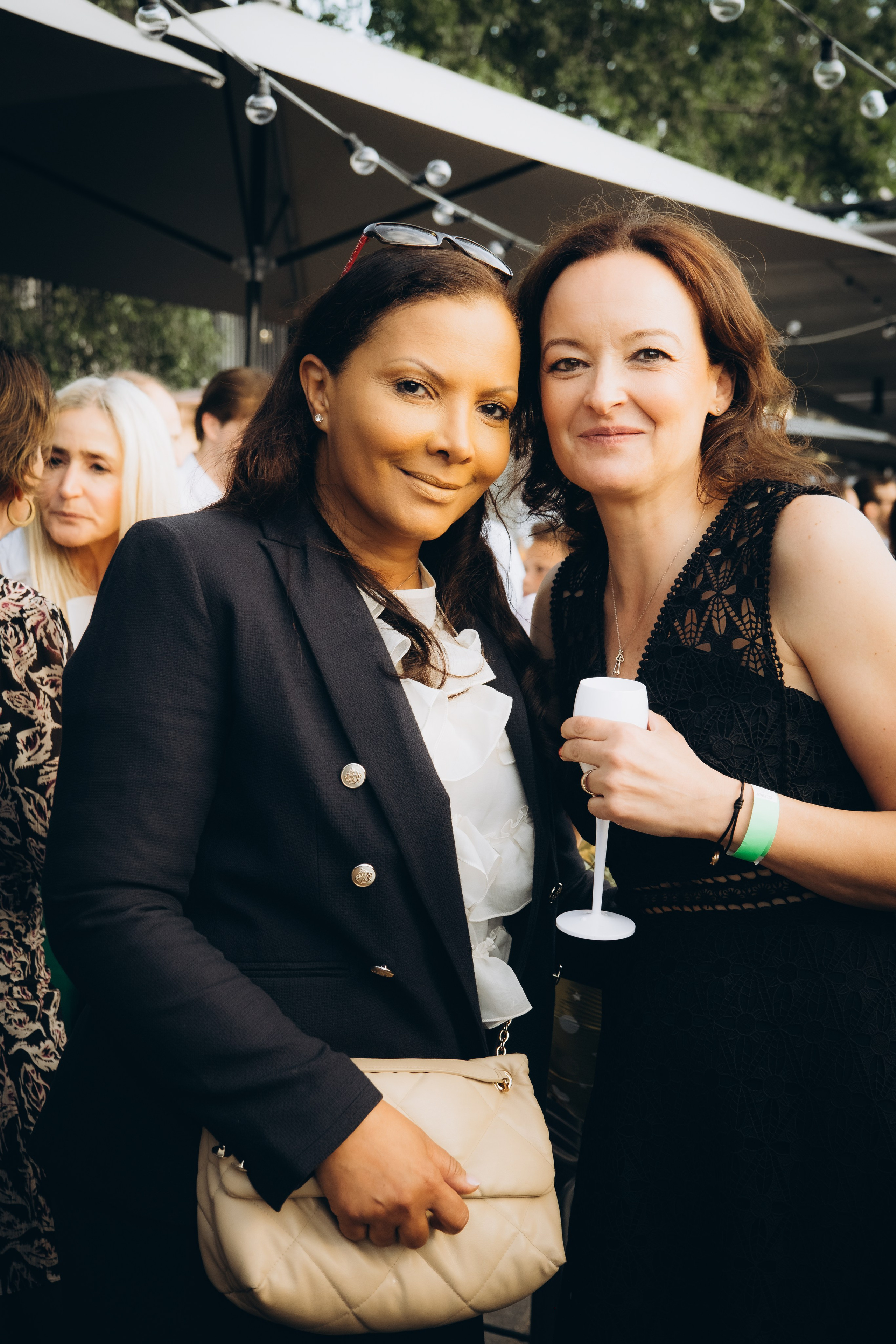 Marie’s Birthday with an Eiffel Tower view. Photographer in Paris Marina Chaput