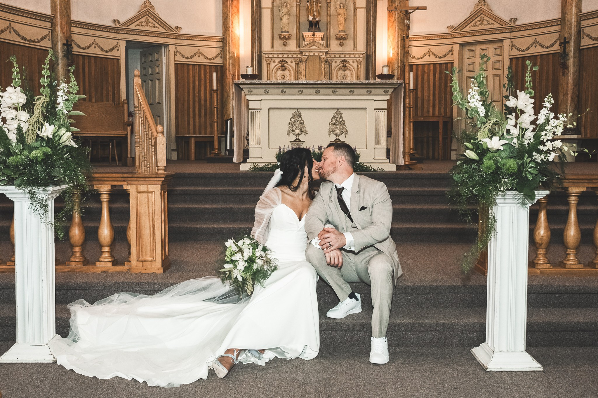 Elegant & Emotional Wedding Photography in Toronto | Madhurina Photography. Madhurina photography