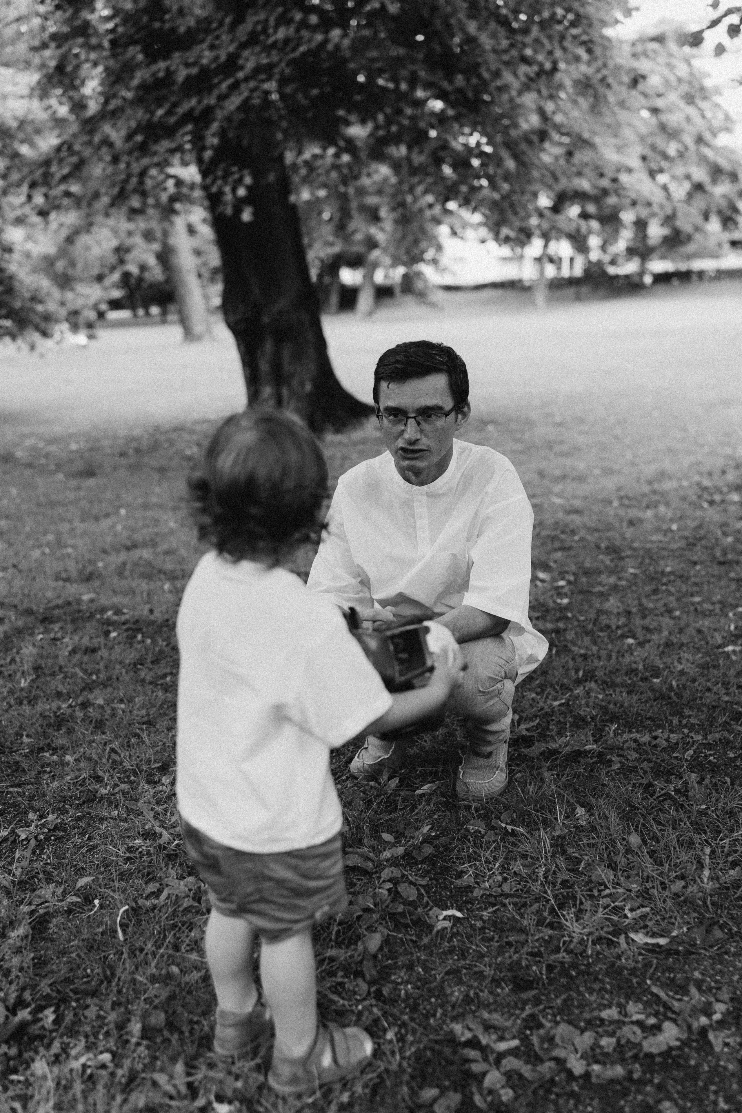 Kaivopuisto. Wedding and potrait photographer in Helsinki Vickan O