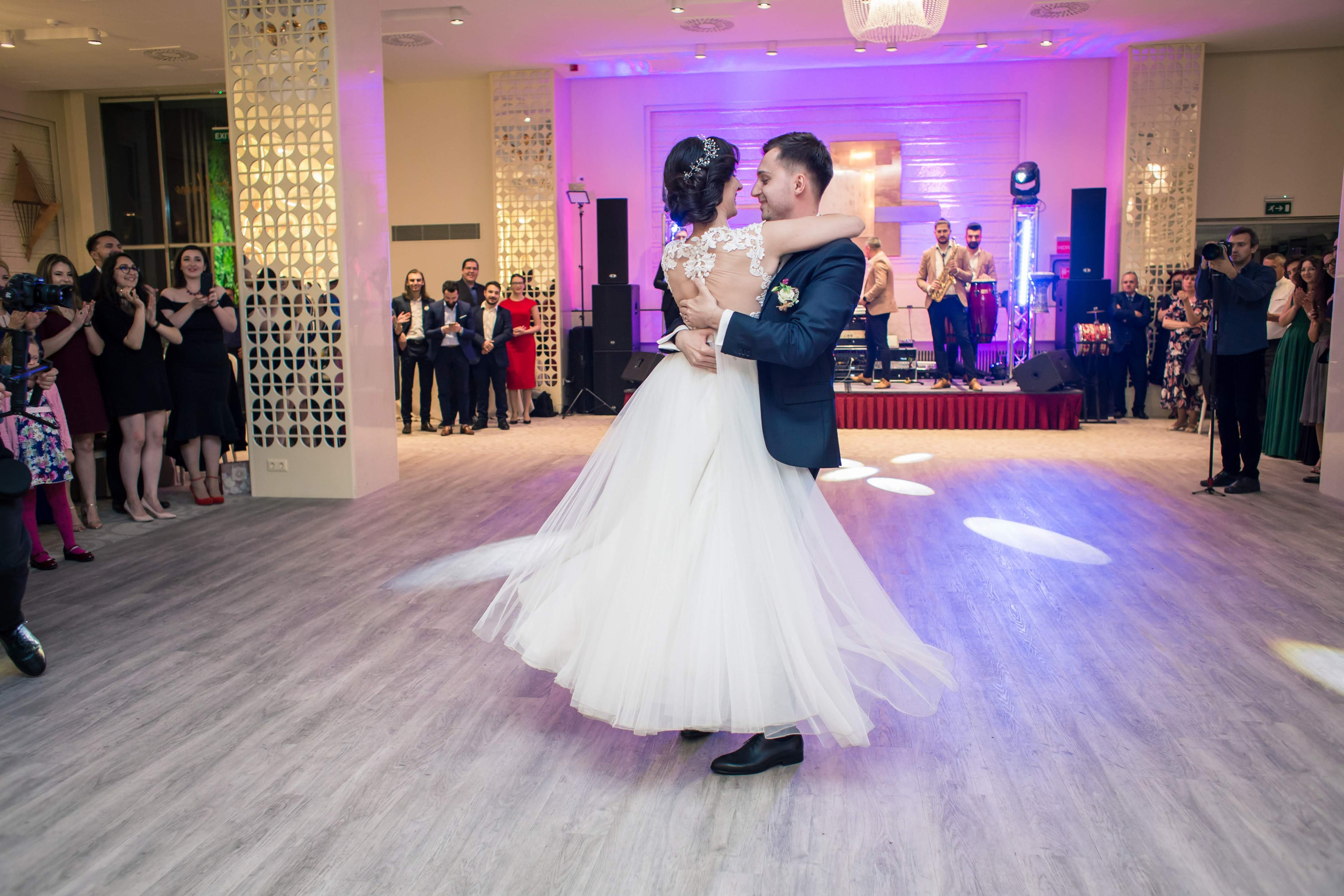 Eliza si Stefan by Fotograf nunta Iasi — Eduard Schiopu
