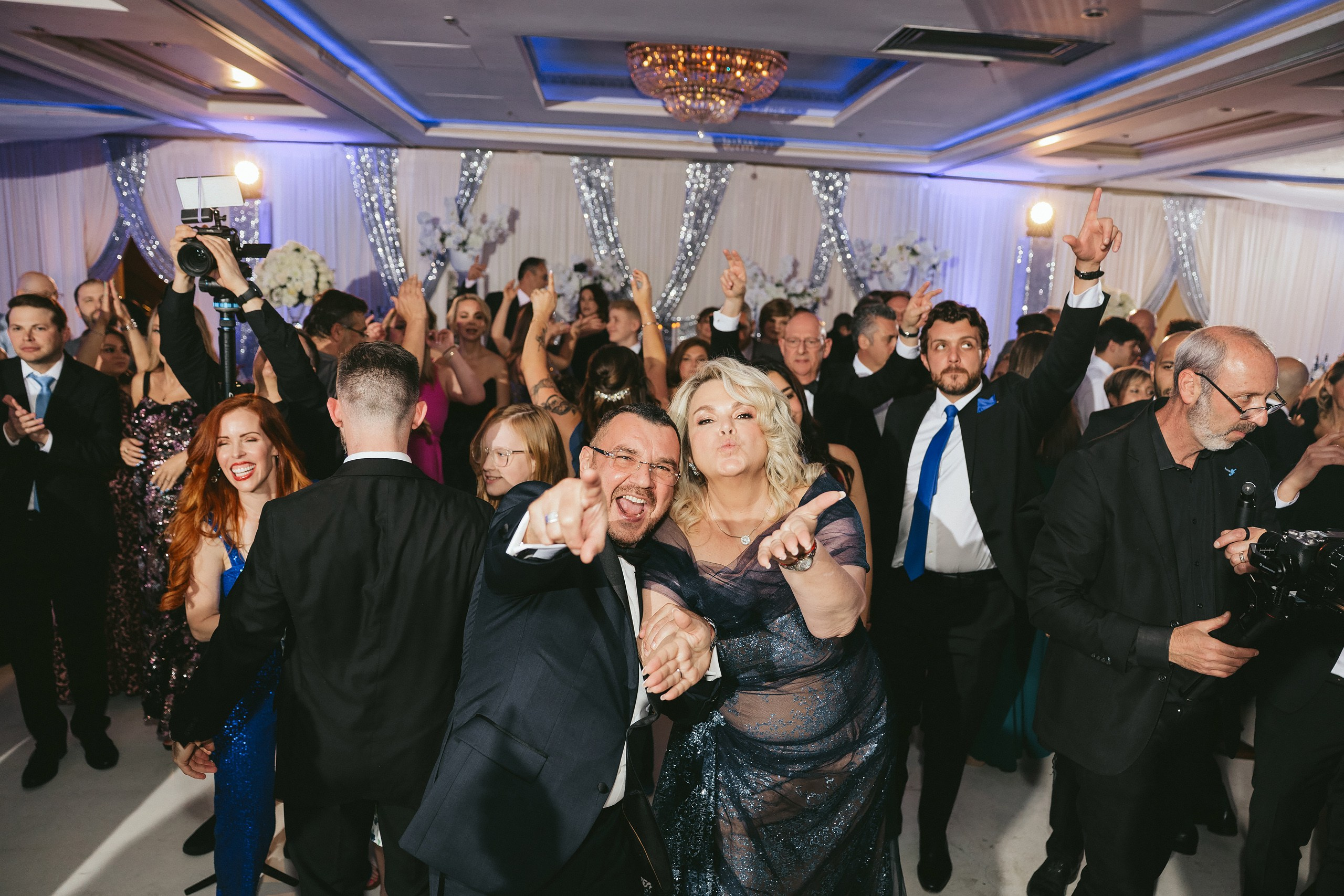 06.08.2025 Wedding. Wedding family event photographer in Chicago Nick Yushevich