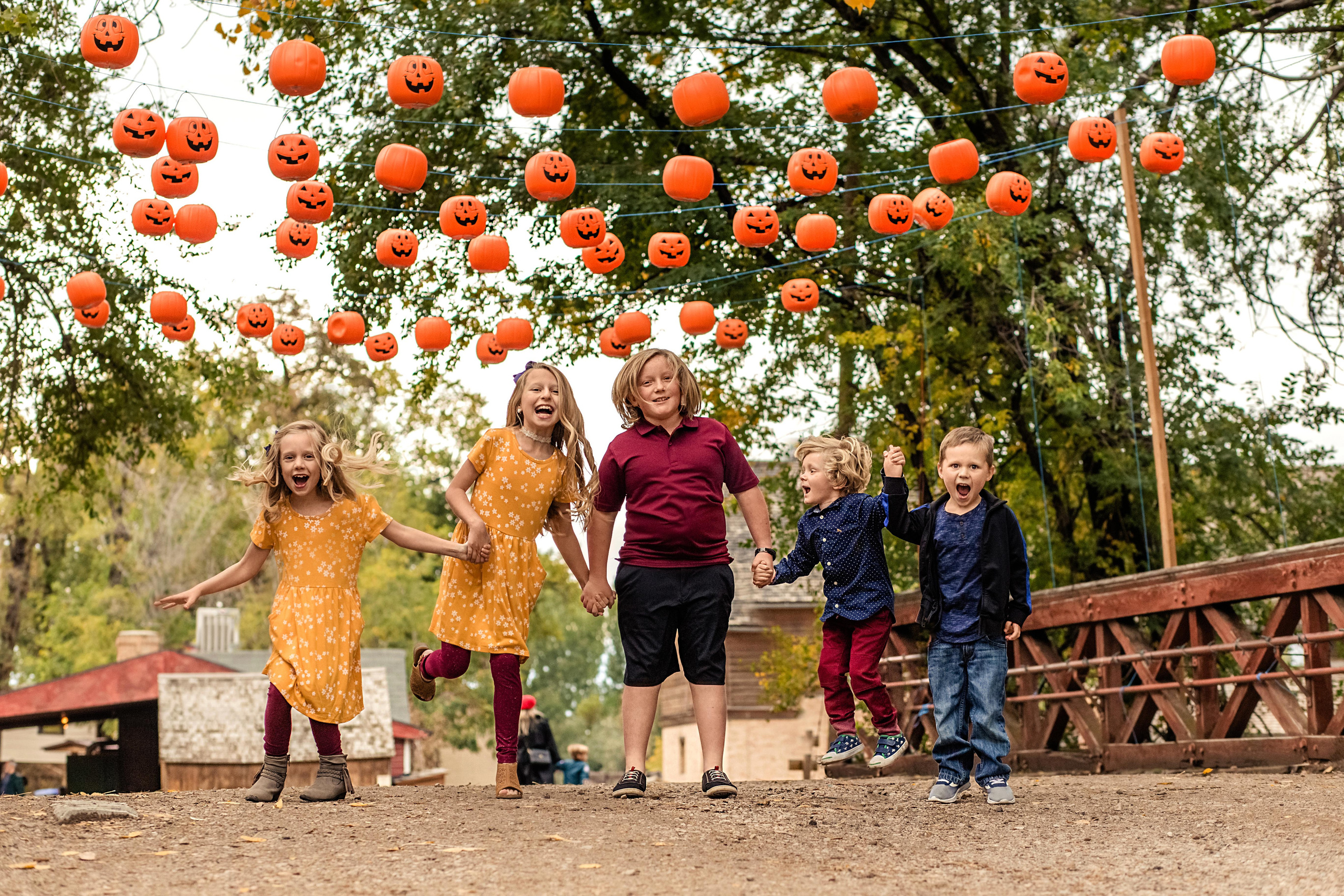 Nike. Wedding photographer Utah. Weddings, Families, Portraits