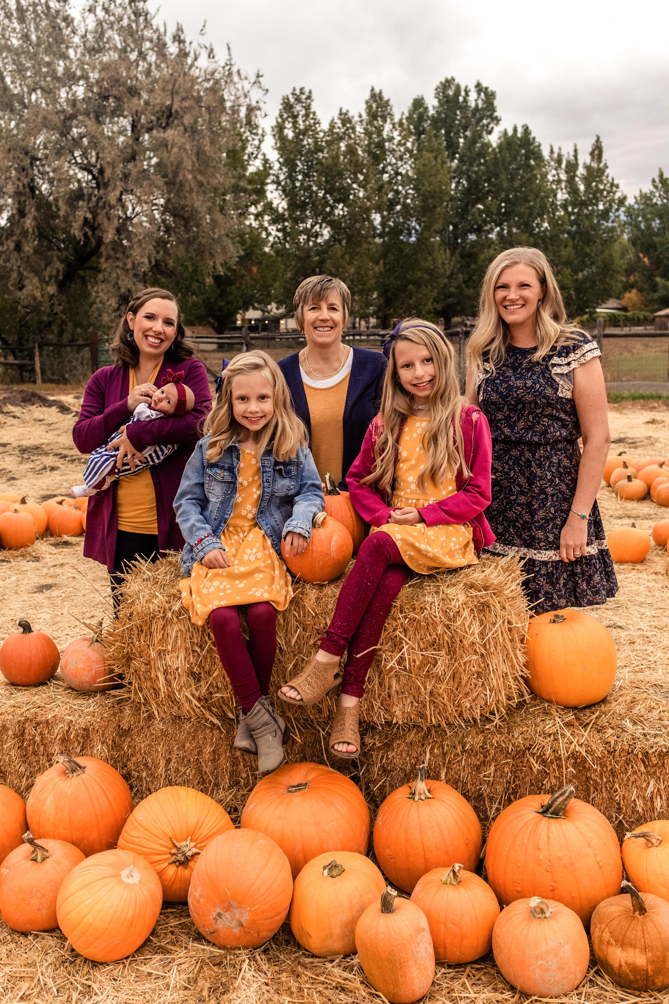 Nike. Wedding photographer Utah. Weddings, Families, Portraits