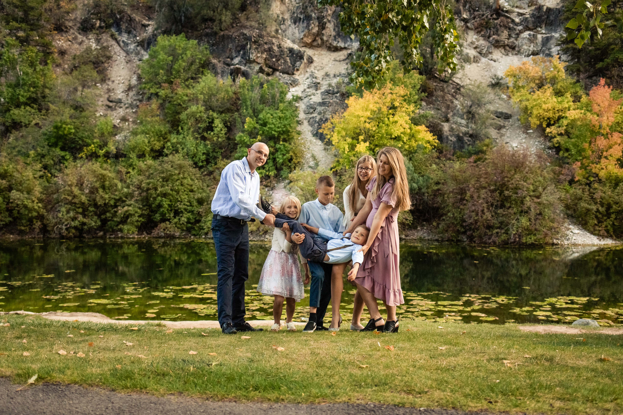 Olga. Wedding photographer Utah. Weddings, Families, Portraits