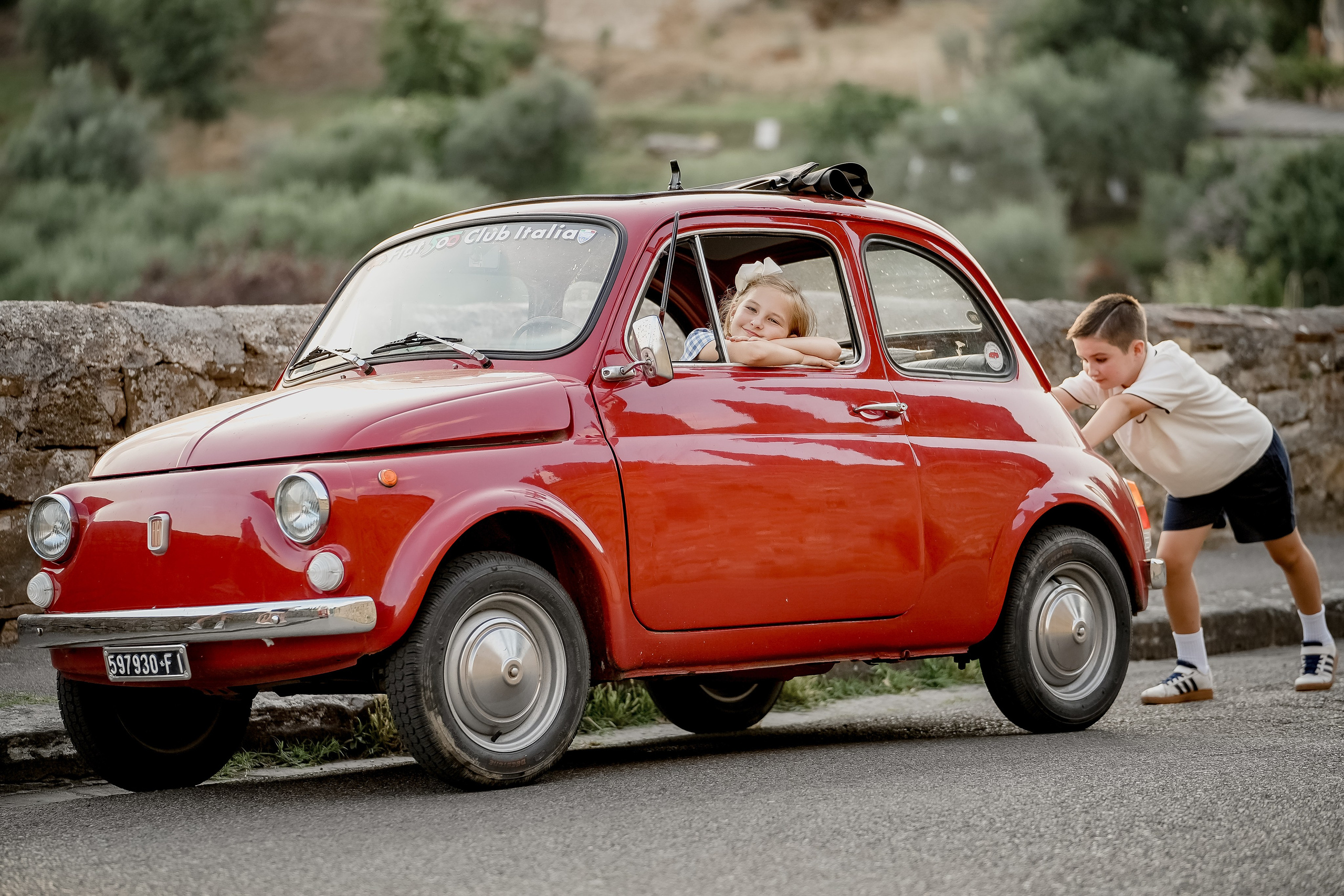 Mandy and Family. Wedding Photographer in Italy