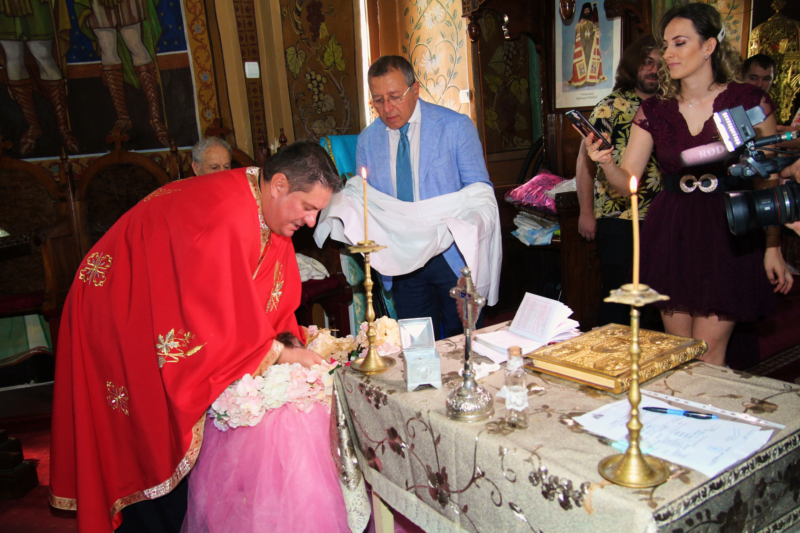 BYZO MEDIA. PETRU BYZO - family and children photographer in ROMANIA