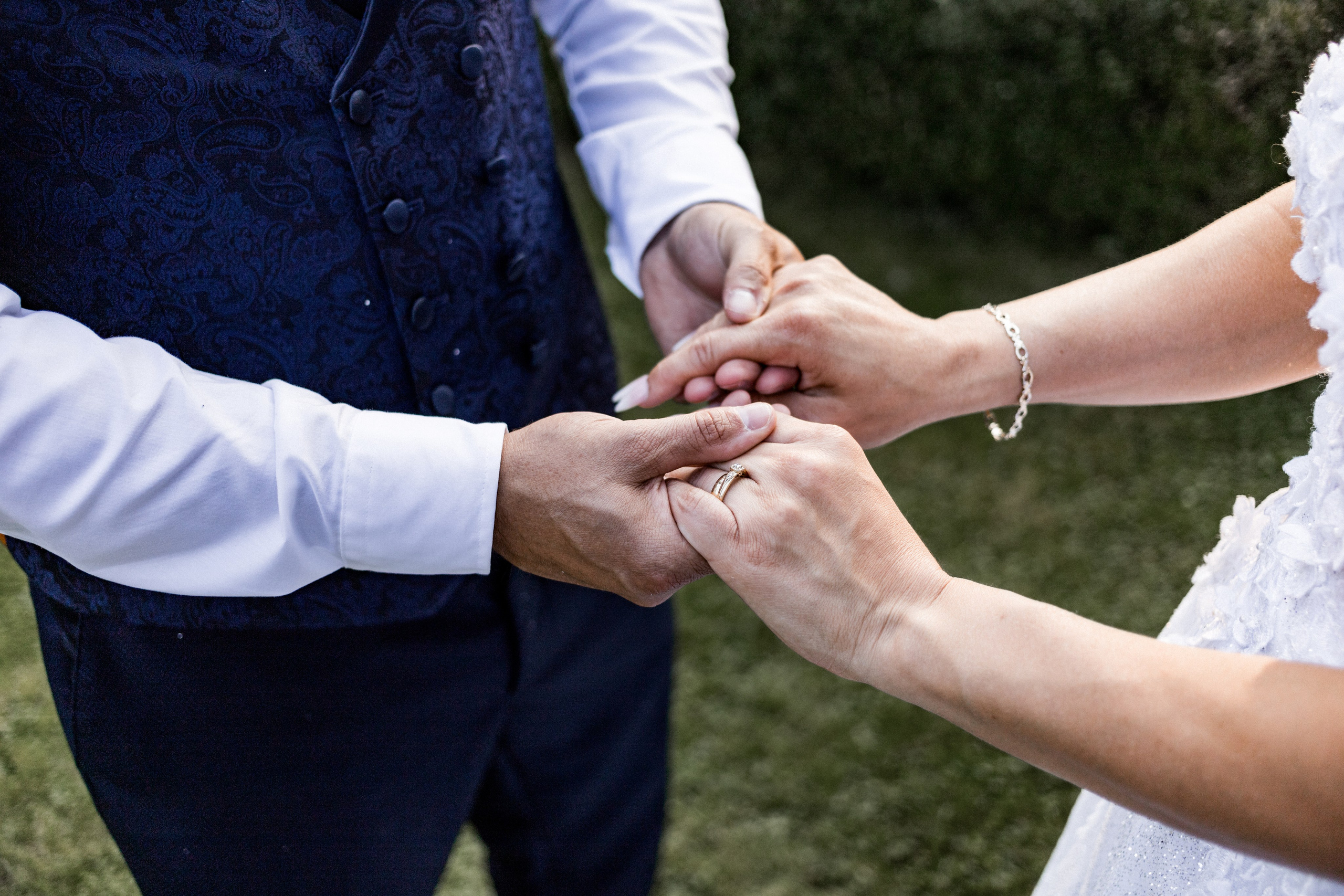 Pavel & Yveta. Svatební fotograf a kameraman v Česku a po celé Evropě — Teplice, Ústí nad Labem, Praha, Drážďany