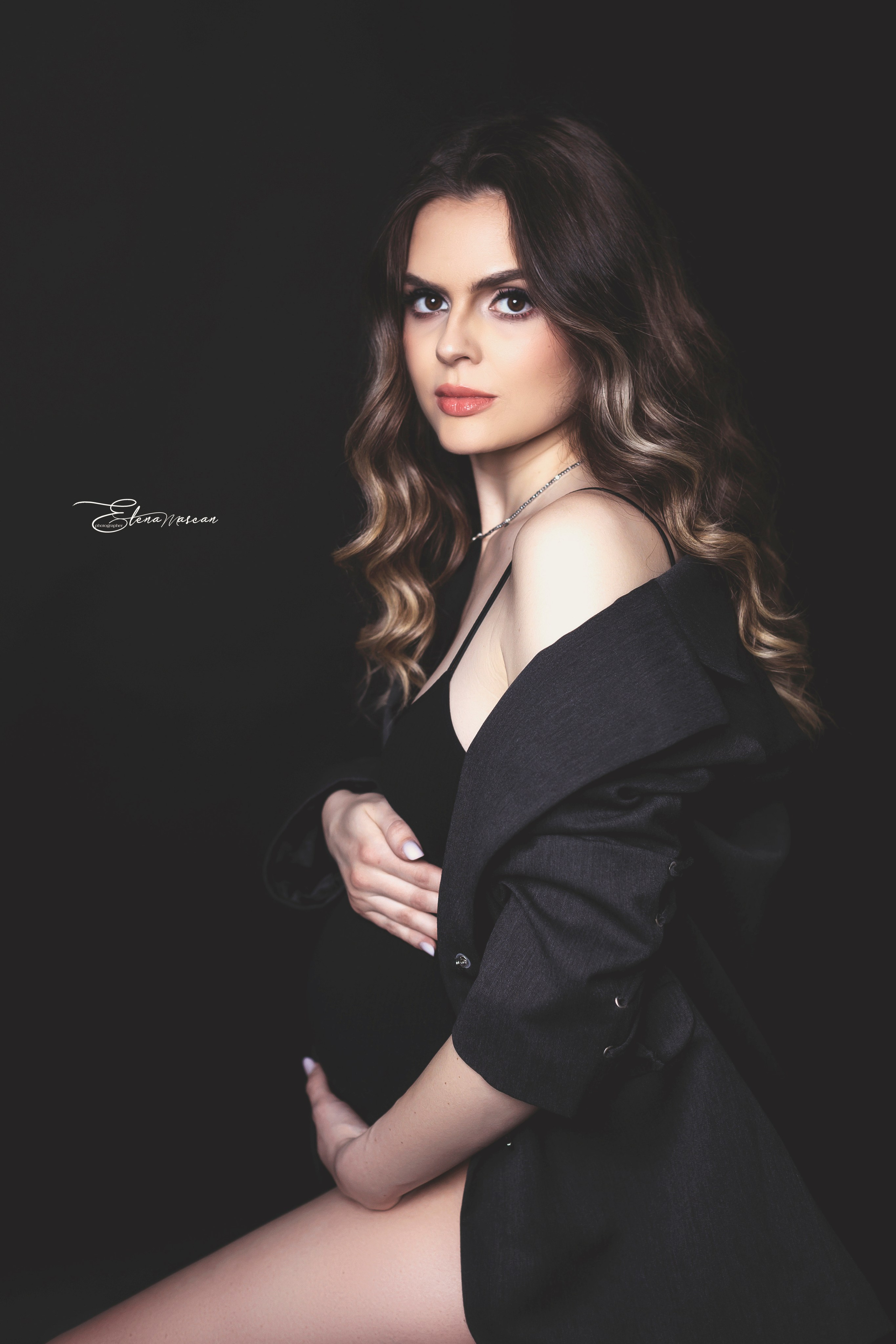 Şedinţe foto Maternitate Constanta - Frumuseţea începutului. Elena Mascan – Fotograf newborn, maternitate, portret, smash the cake & branding personal | La Femme Studio Photograpy|Constanţa