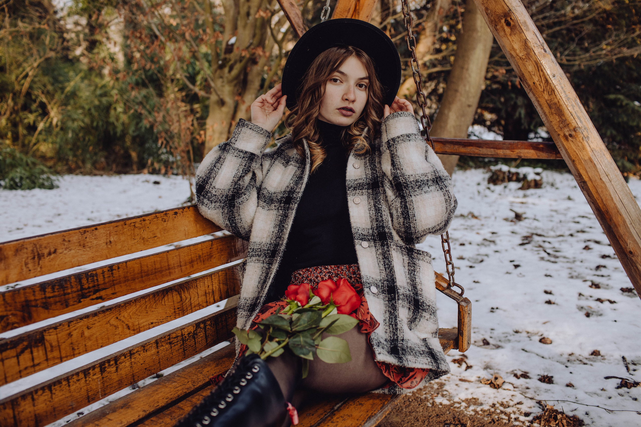 Serafim & Beatrice. Wedding & couple photographer from Romania Rut Vetan