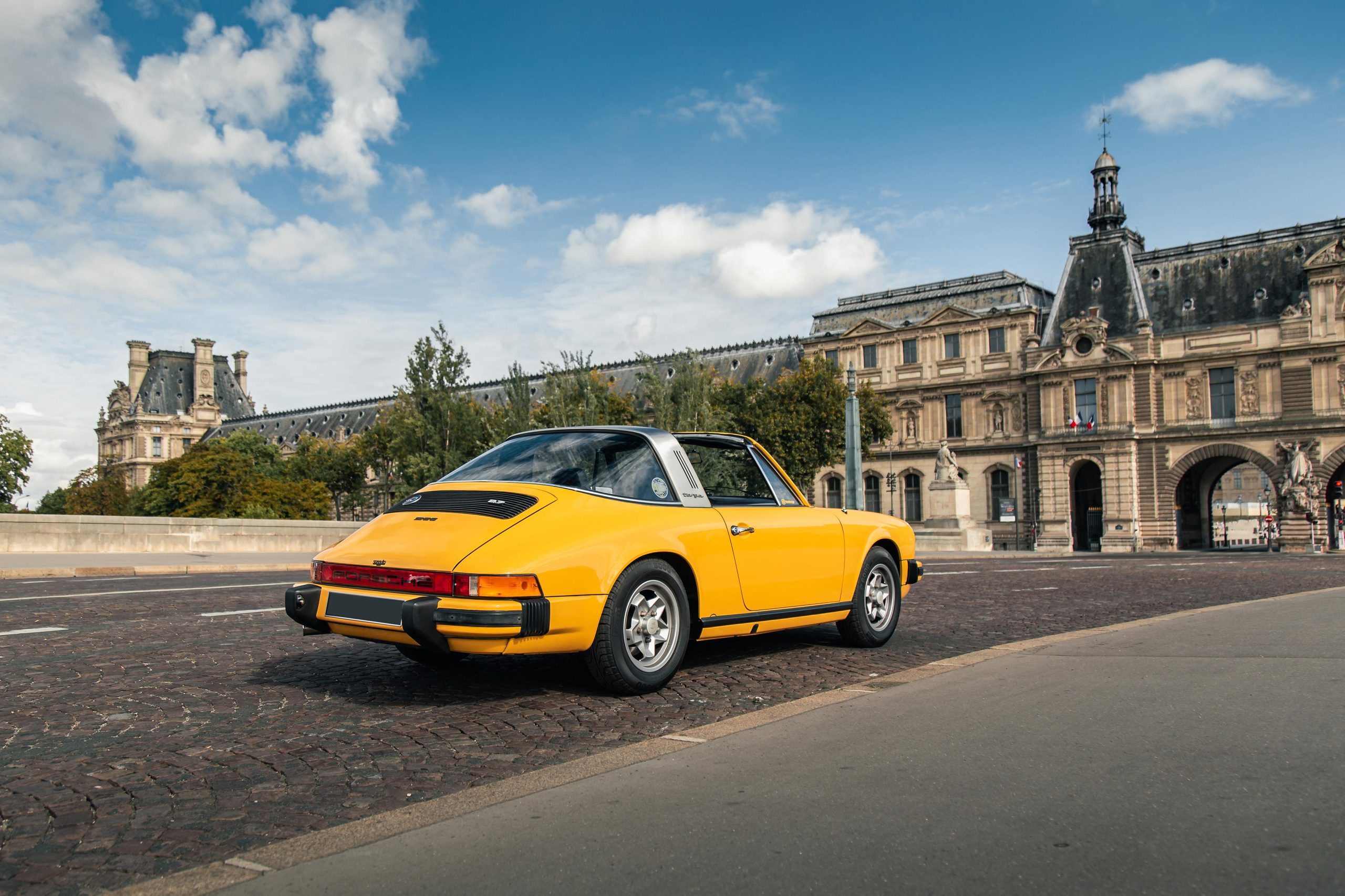 Porsche 911 G-model. Photographer in Paris — Vitalii Motruk