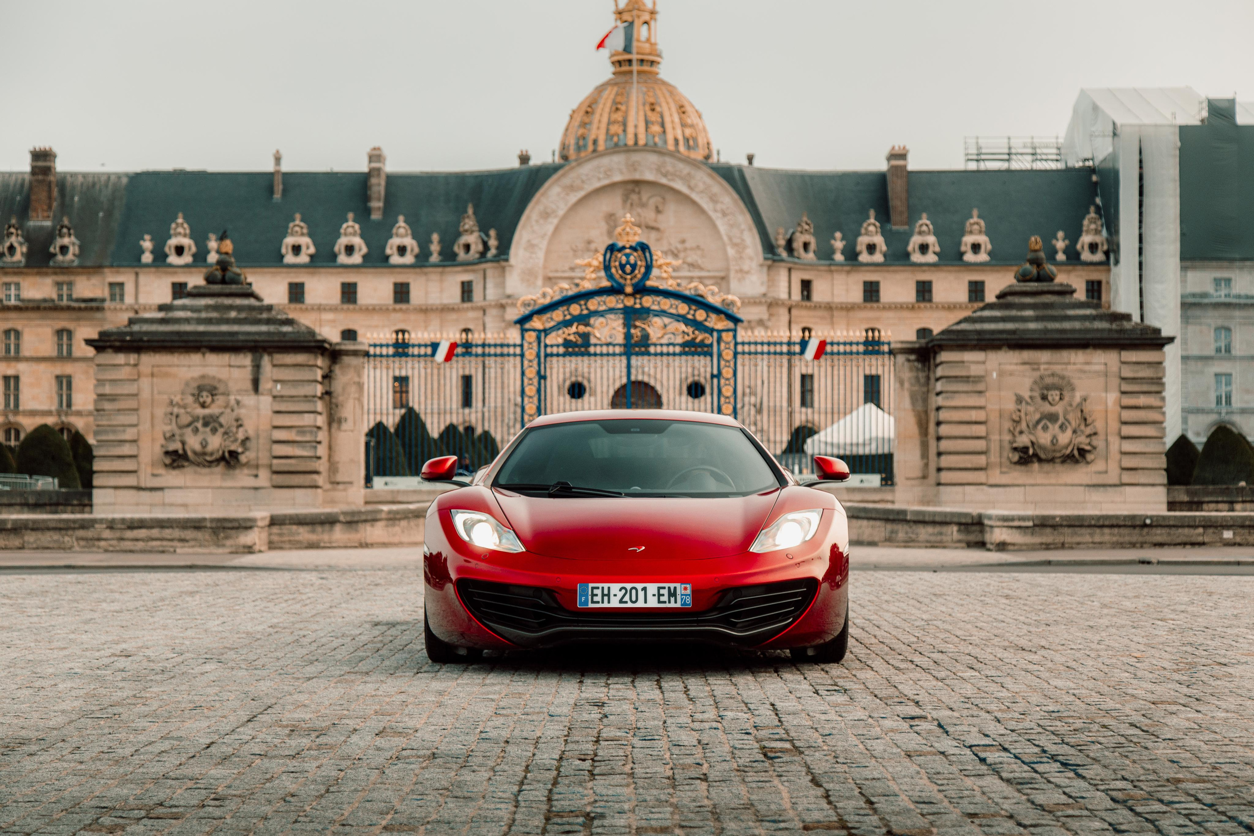 McLaren MP4-12c. Photographe de voitures à Paris — Vitalii Motruk
