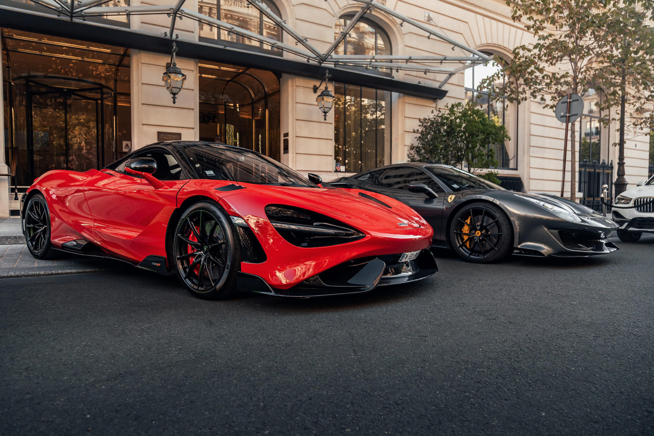 McLaren x Lamborghini x Ferrari. Photographe de voitures à Paris — Vitalii Motruk