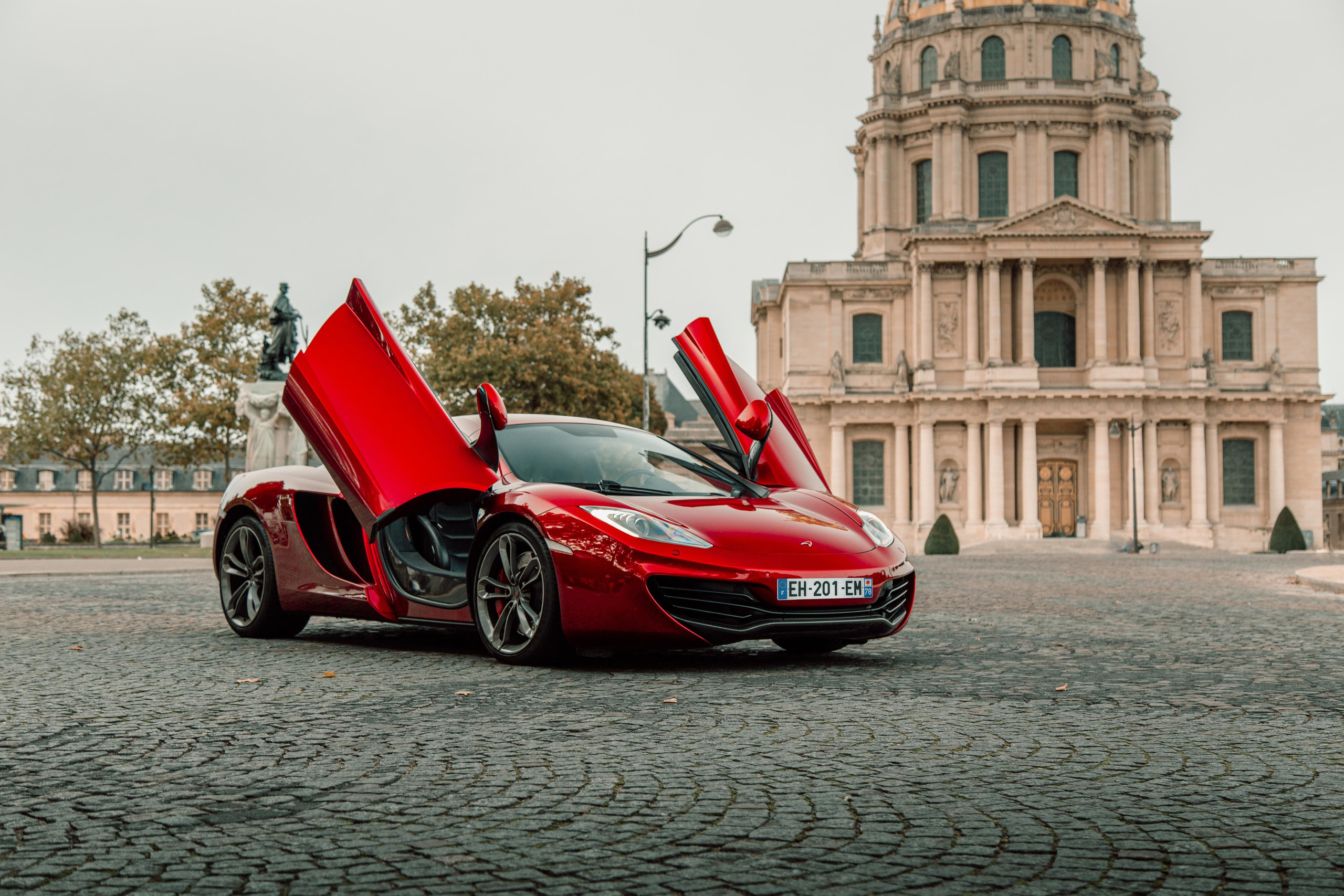 McLaren MP4-12c. Photographe de voitures à Paris — Vitalii Motruk