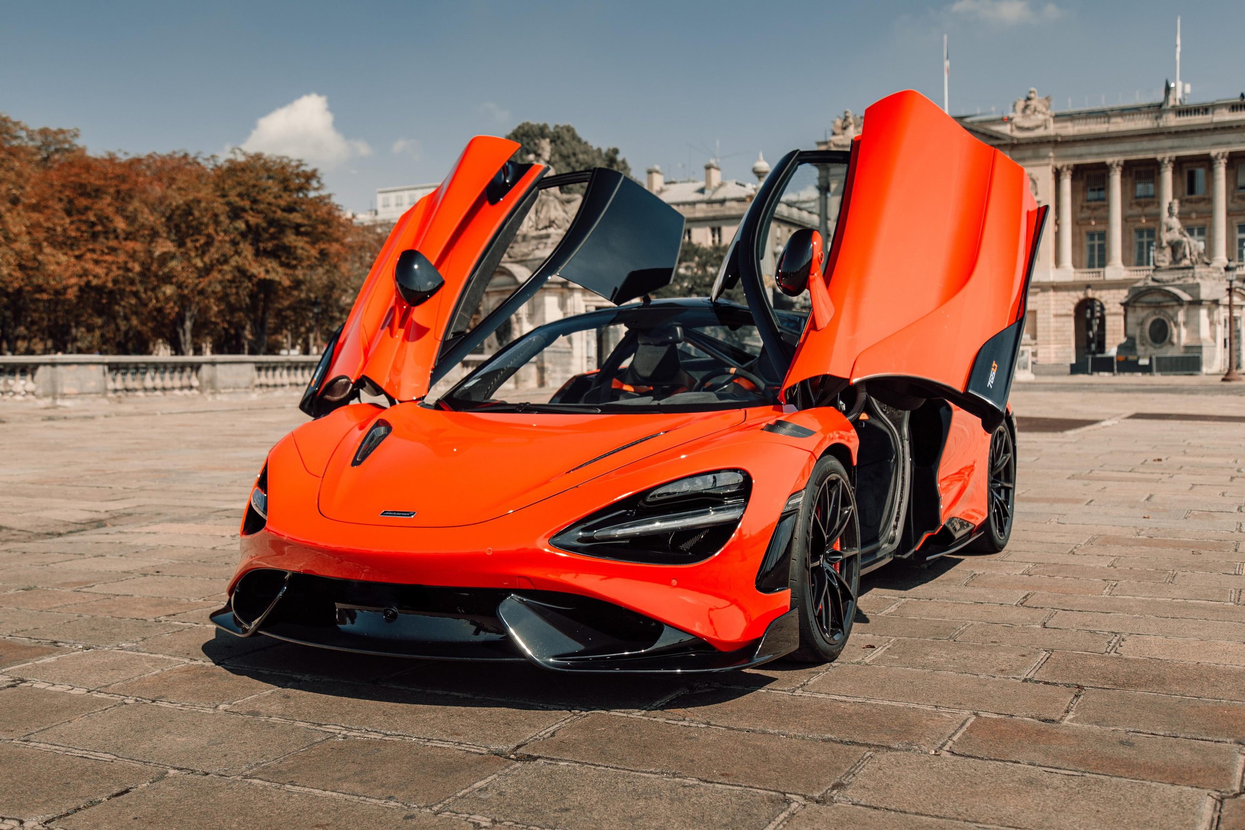 McLaren 765lt. Photographer in Paris — Vitalii Motruk