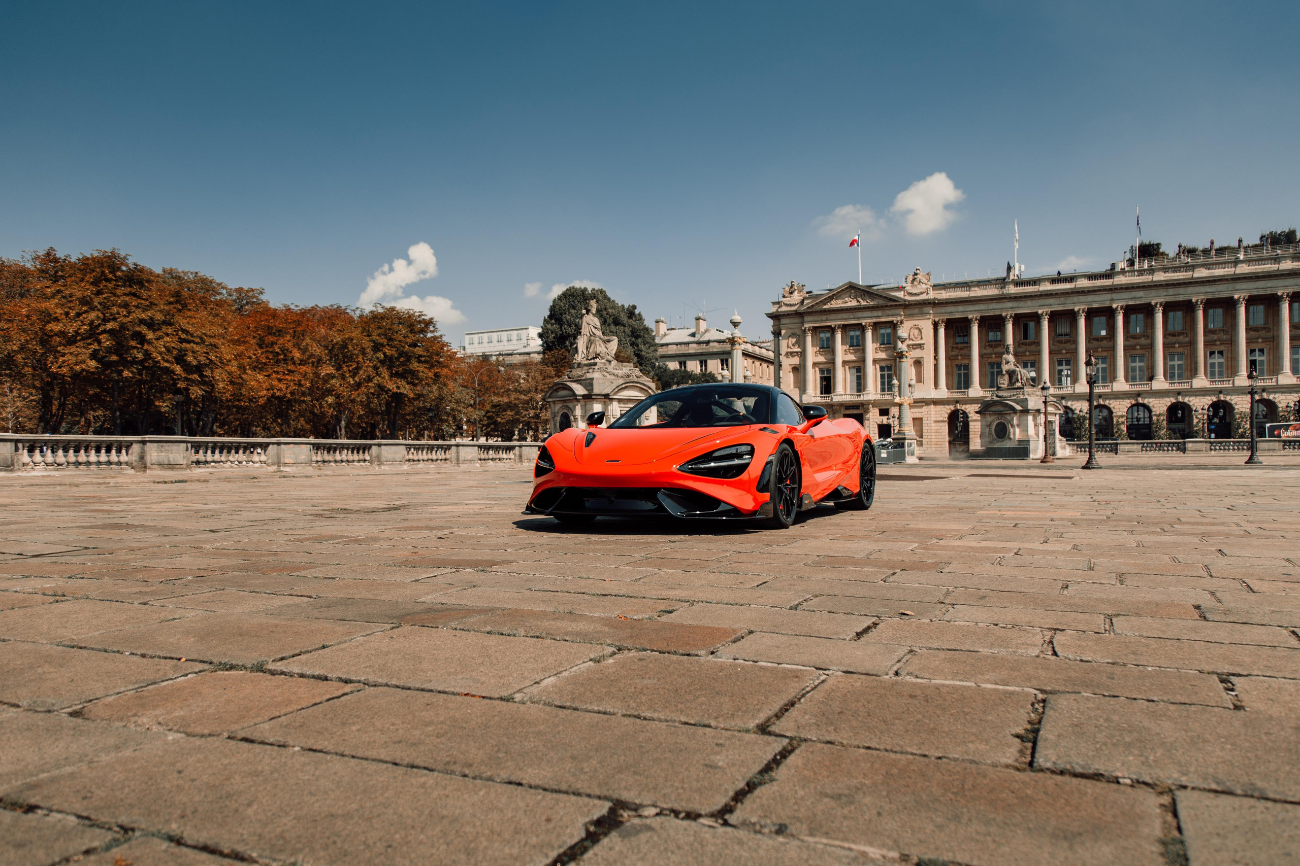 McLaren 765lt. Photographer in Paris — Vitalii Motruk