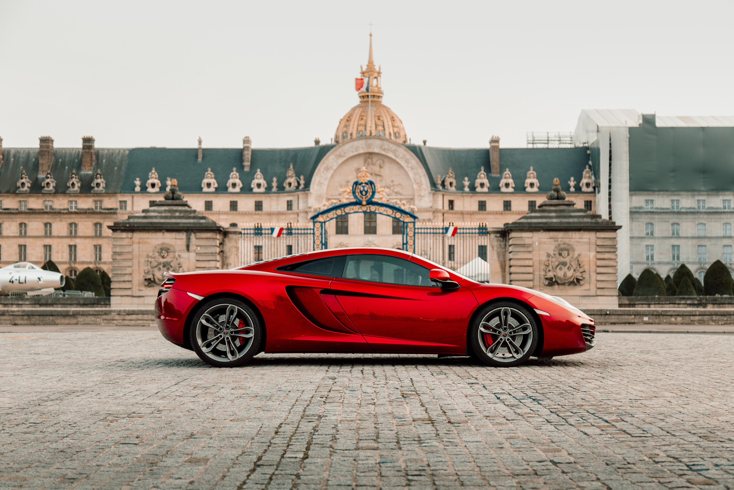 McLaren MP4-12c. Photographe de voitures à Paris — Vitalii Motruk