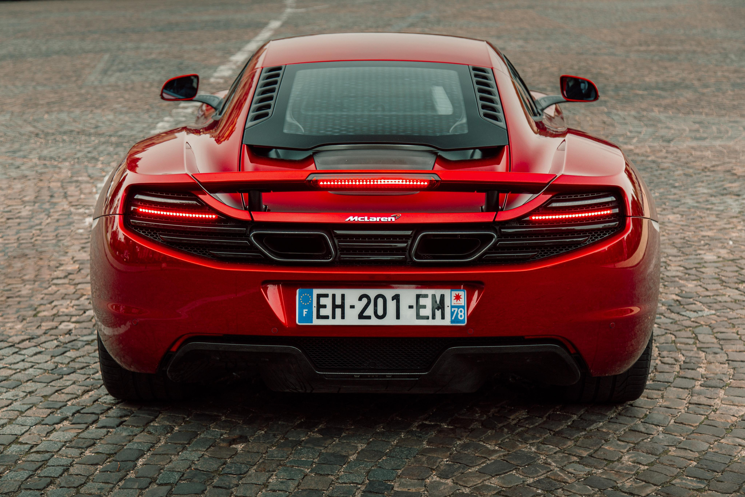 McLaren MP4-12c. Photographe de voitures à Paris — Vitalii Motruk