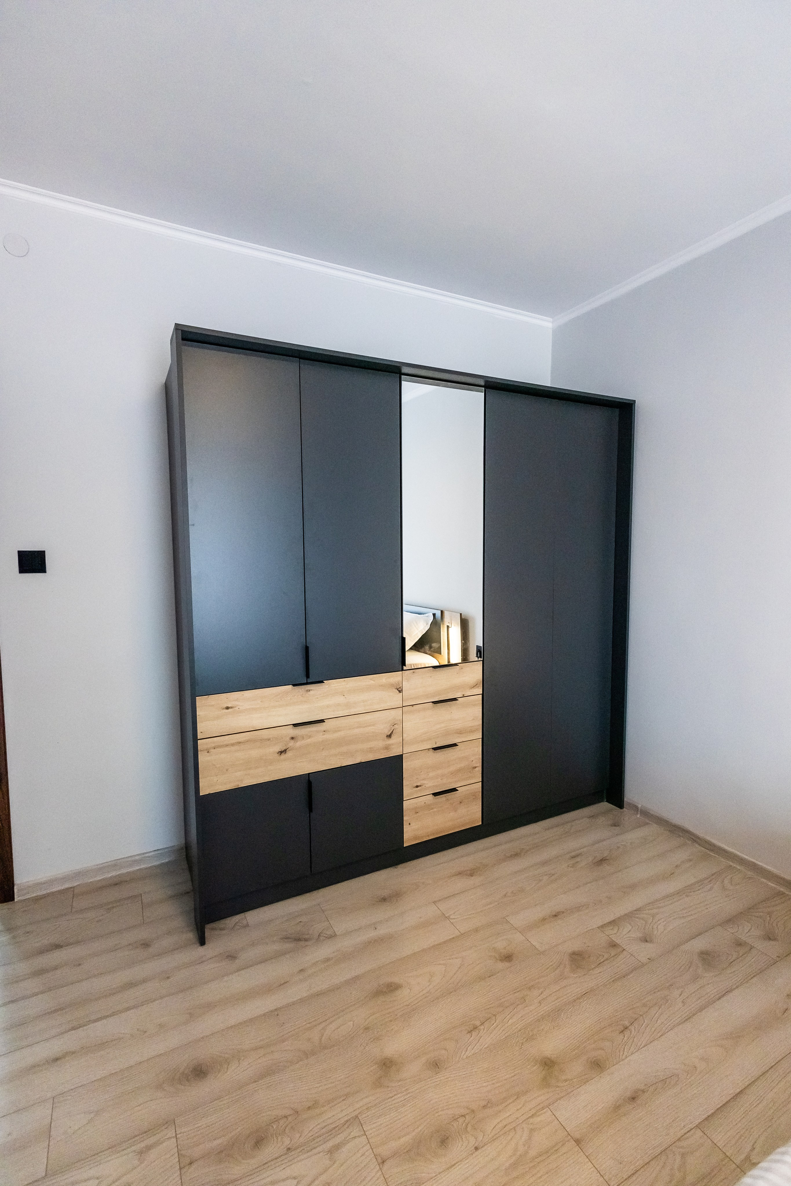 Хотел. Фотограф Ирина Йотова