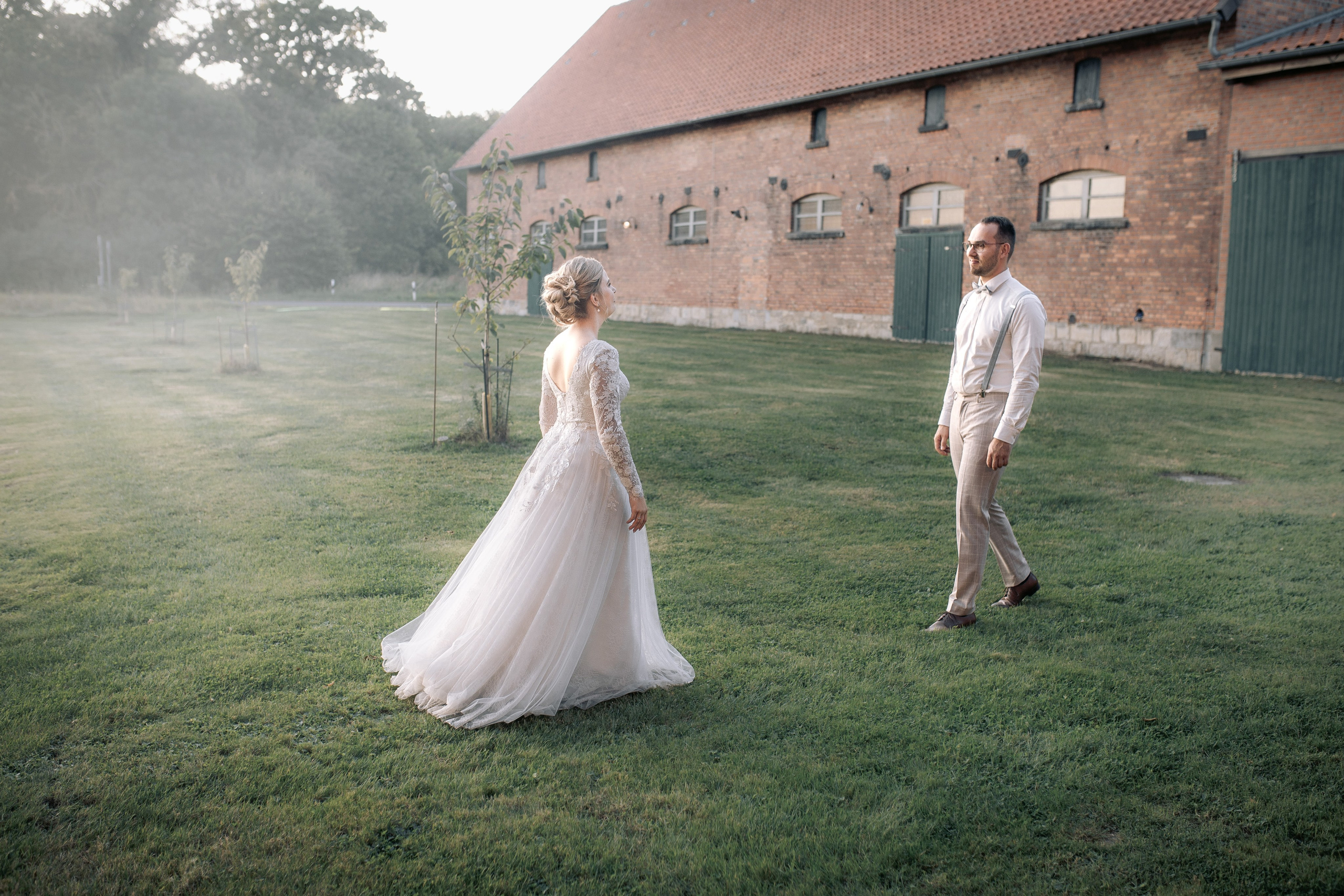 Celine & Oliver. GoldenHourStory