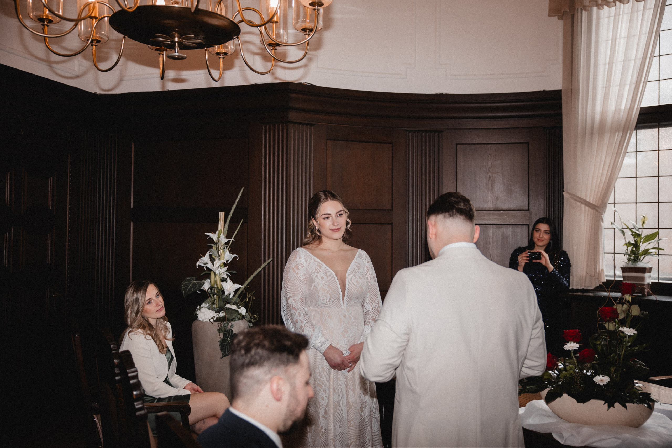 Laura & Arthur | Rathaus Herne. Photographer in Bochum Dolia Halyna