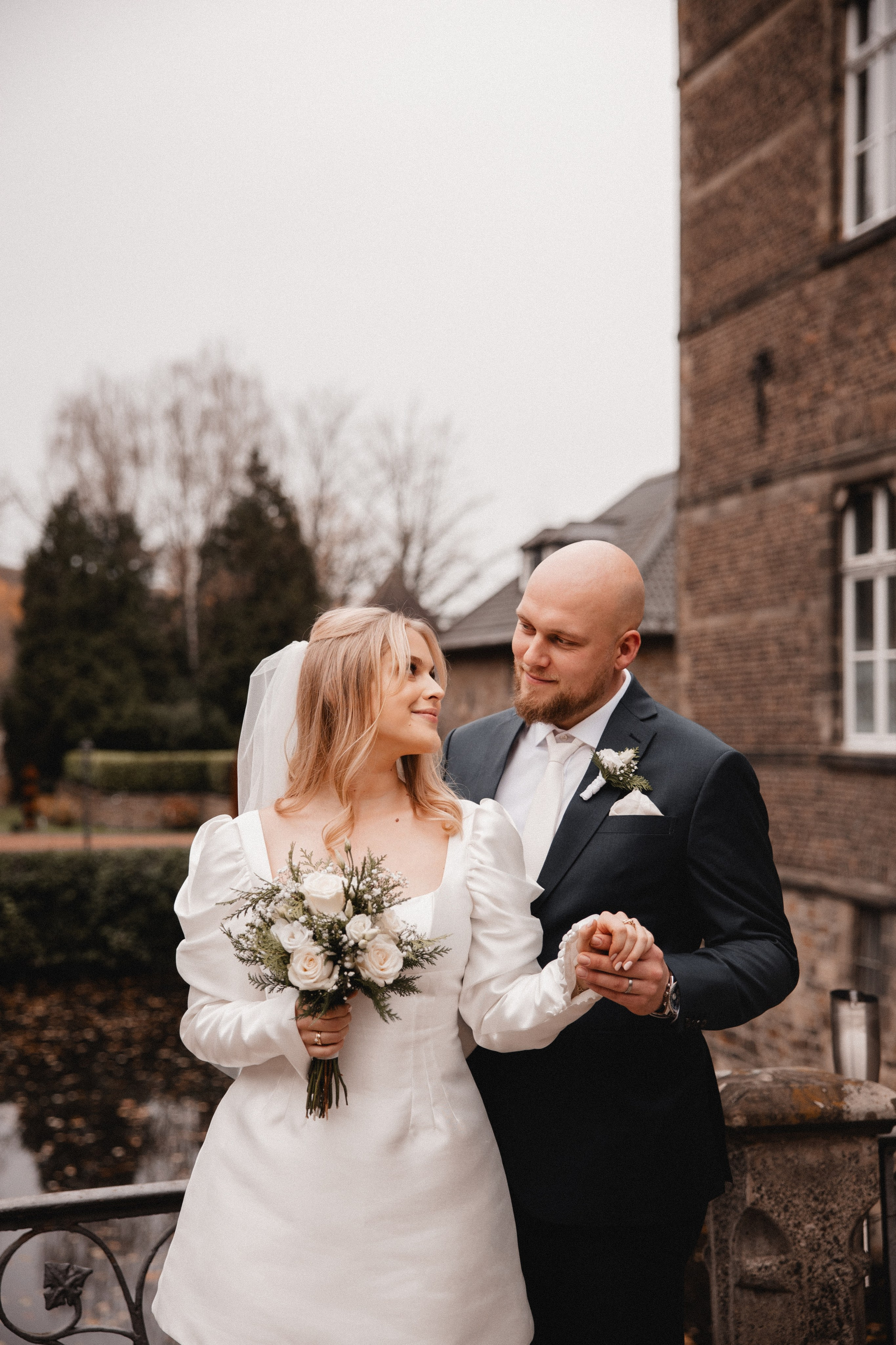 Louisa & Niklas | Schlosshotel Hugenpoet. Photographer in Bochum Dolia Halyna