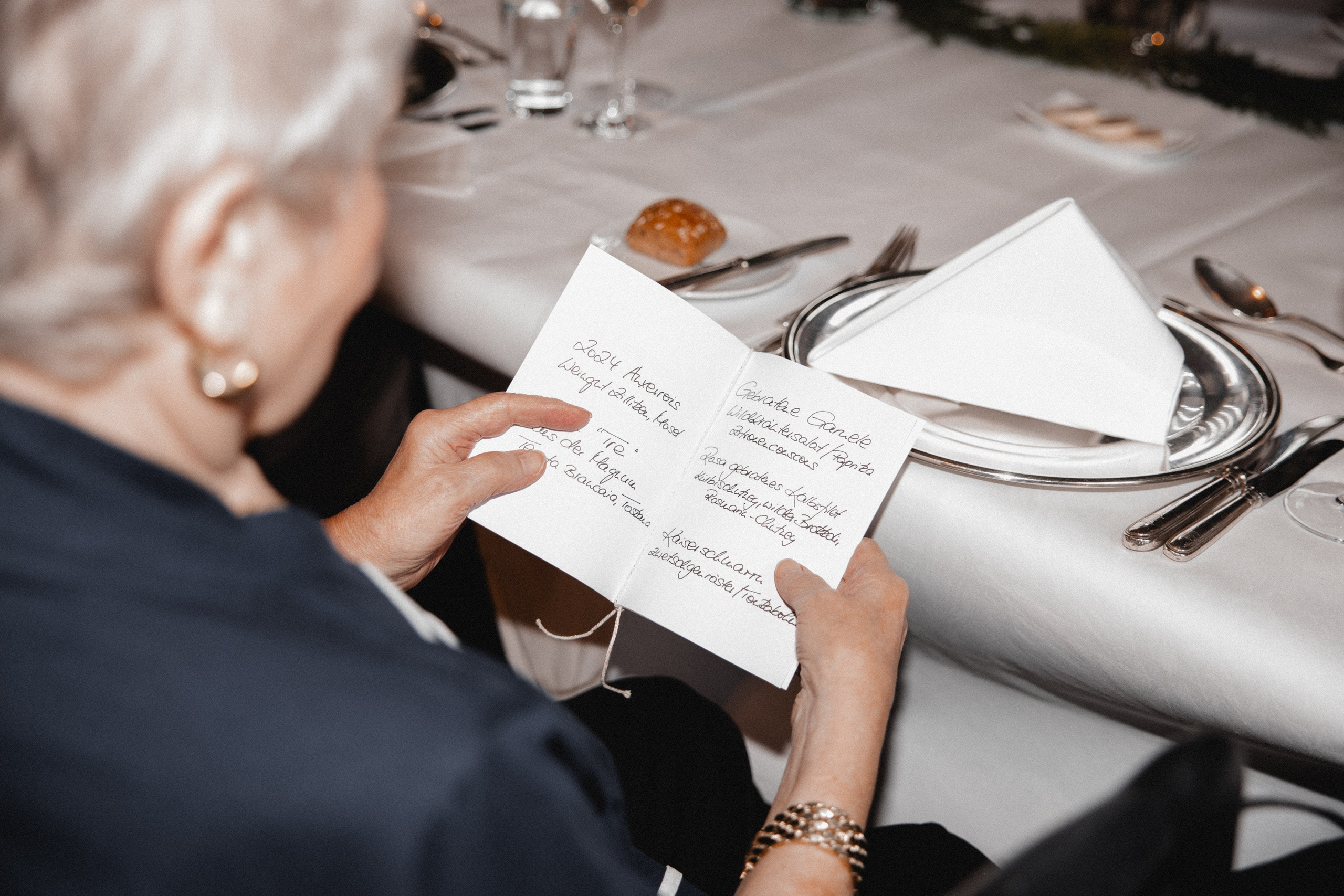 Louisa & Niklas | Schlosshotel Hugenpoet. Photographer in Bochum Dolia Halyna