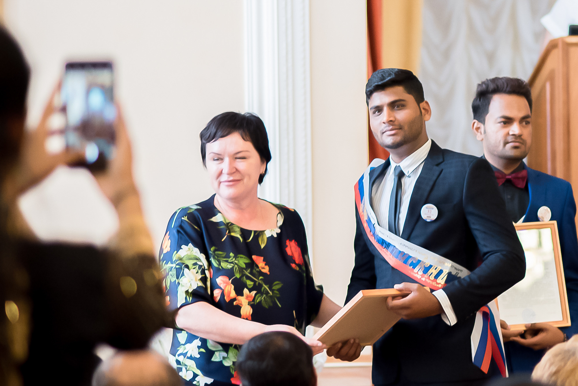 GRADUACIÓN de R. y del grupo. MARIA VALUEVA Fotógrafo en Niza, Cannes, Monaco, Francia, Europe, Estambul, Turquía