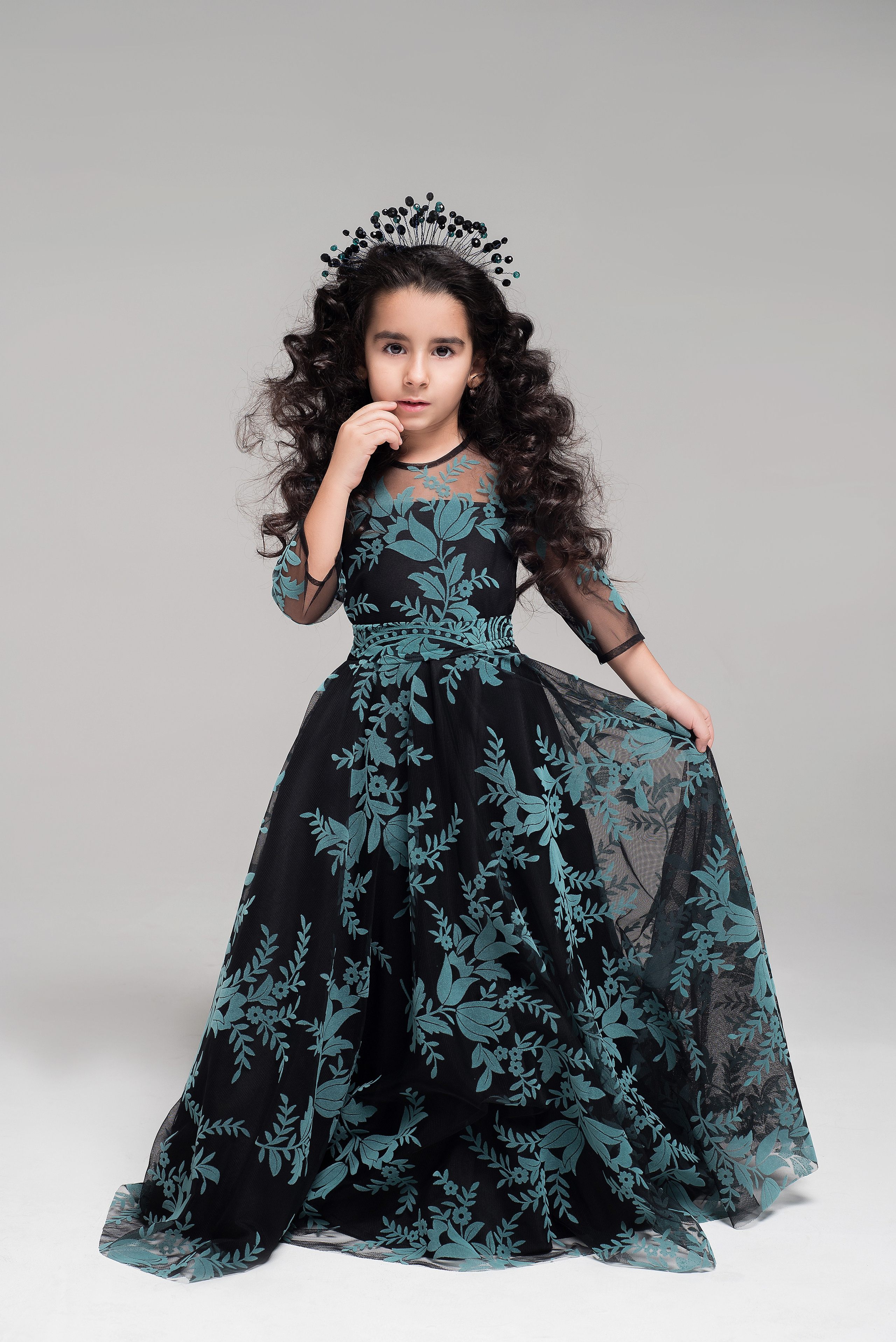 МАГАЗИН ДЕТСКОЙ ОДЕЖДЫ. МАРИЯ ВАЛУЕВА Фотограф в Ницце, Каннах, Монако, Франции, Европе. Фотограф в Стамбуле