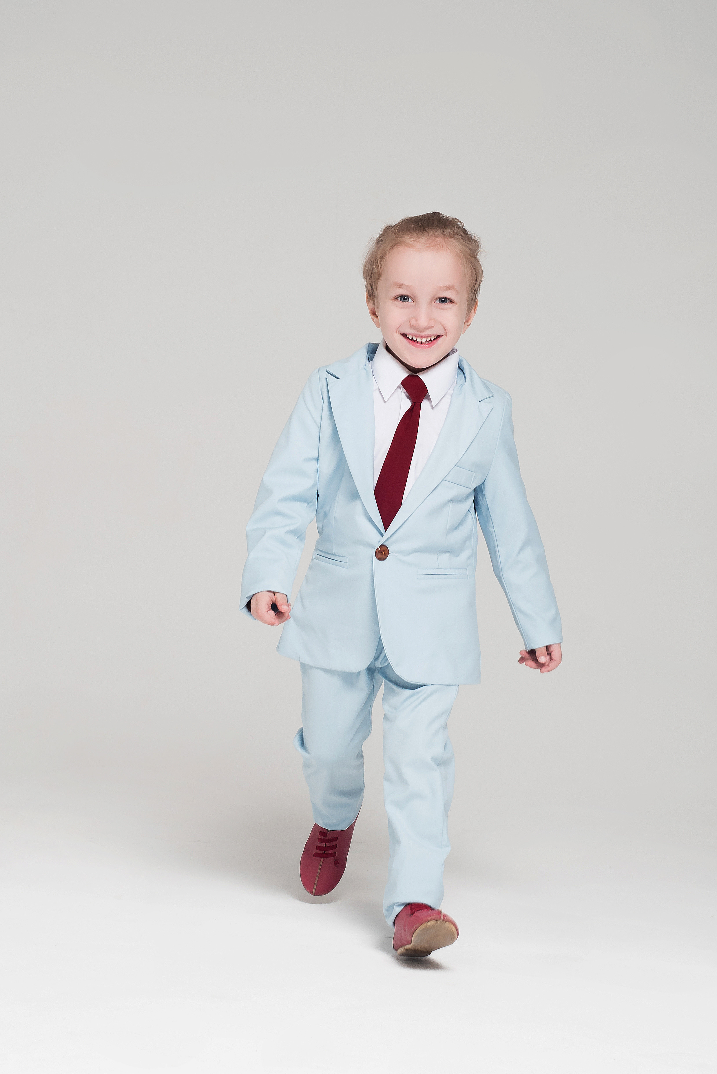 МАГАЗИН ДЕТСКОЙ ОДЕЖДЫ. МАРИЯ ВАЛУЕВА Фотограф в Ницце, Каннах, Монако, Франции, Европе. Фотограф в Стамбуле