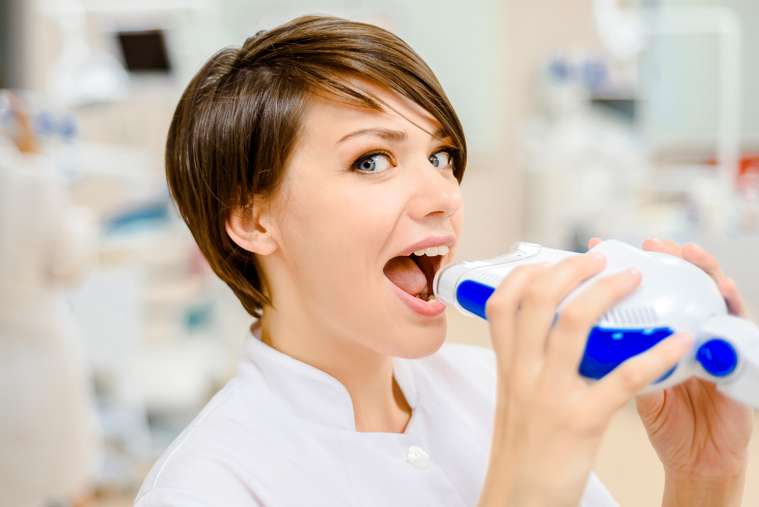 DENTISTE. MARIA VALUEVA Photographer in Nice, Cannes, Monaco, France, Europe, Istanbulm Turquie