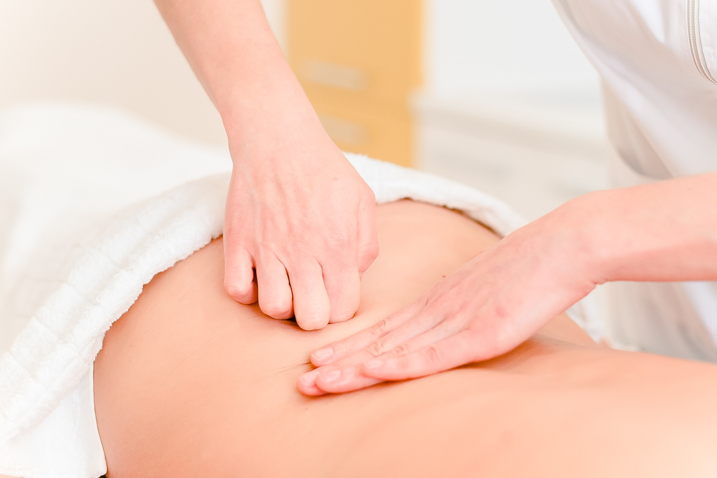 MAESTRO DE MASAJE. MARIA VALUEVA Fotógrafo en Niza, Cannes, Monaco, Francia, Europe, Estambul, Turquía