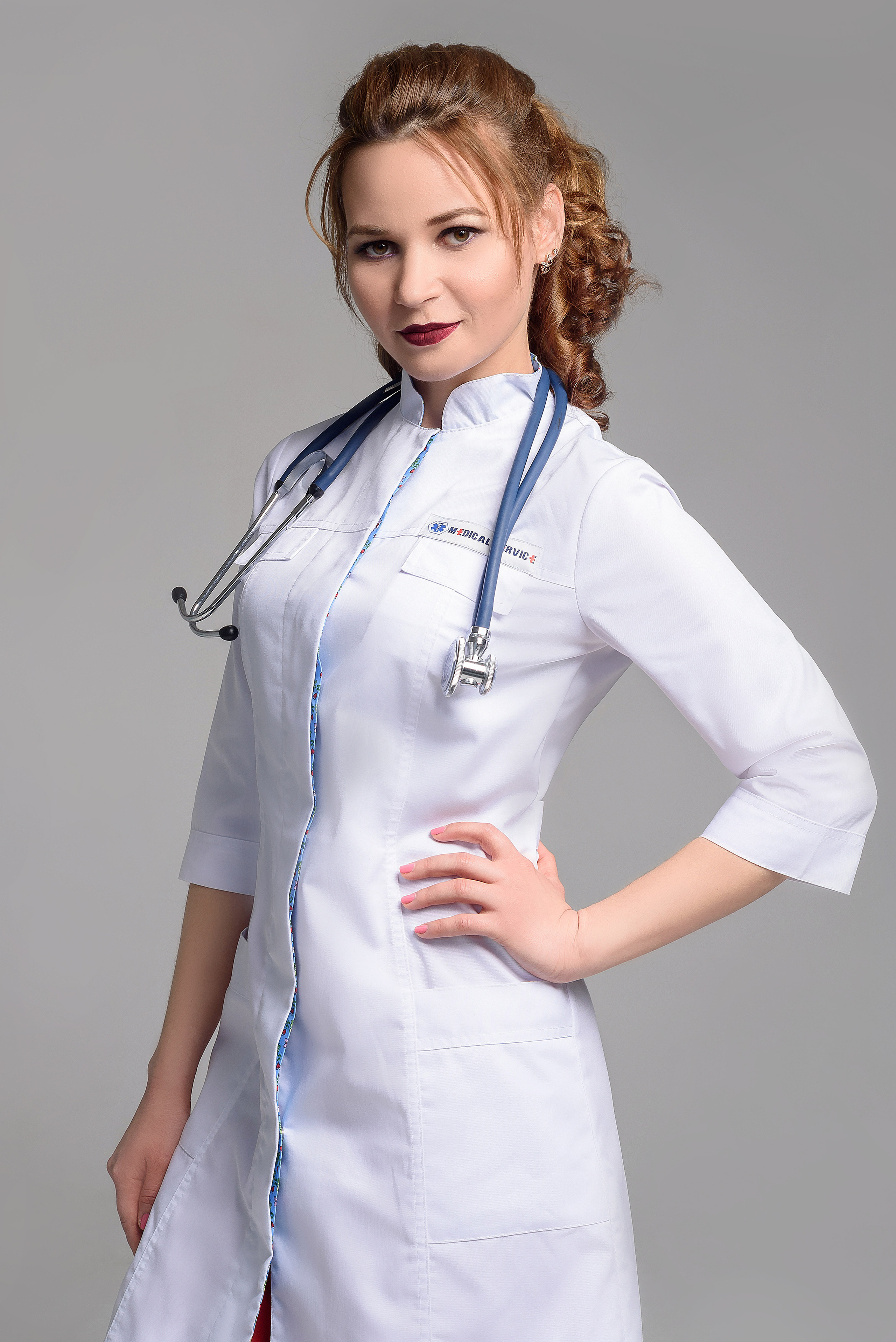 Album photo du studio pour les étudiants. MARIA VALUEVA Photographer in Nice, Cannes, Monaco, France, Europe, Istanbulm Turquie