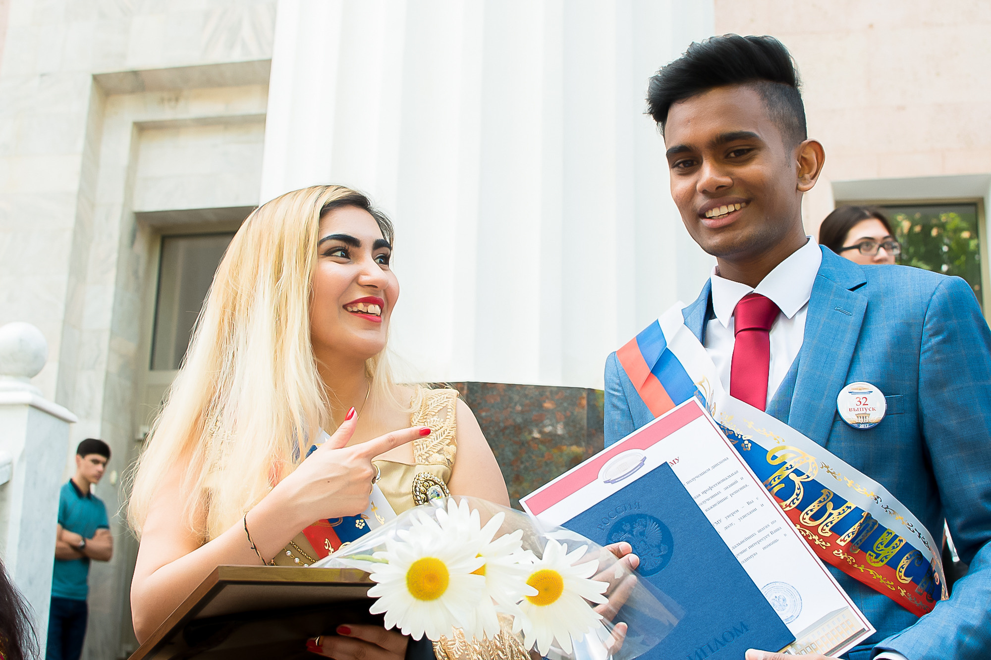 GRADUACIÓN de R. y del grupo. MARIA VALUEVA Fotógrafo en Niza, Cannes, Monaco, Francia, Europe, Estambul, Turquía