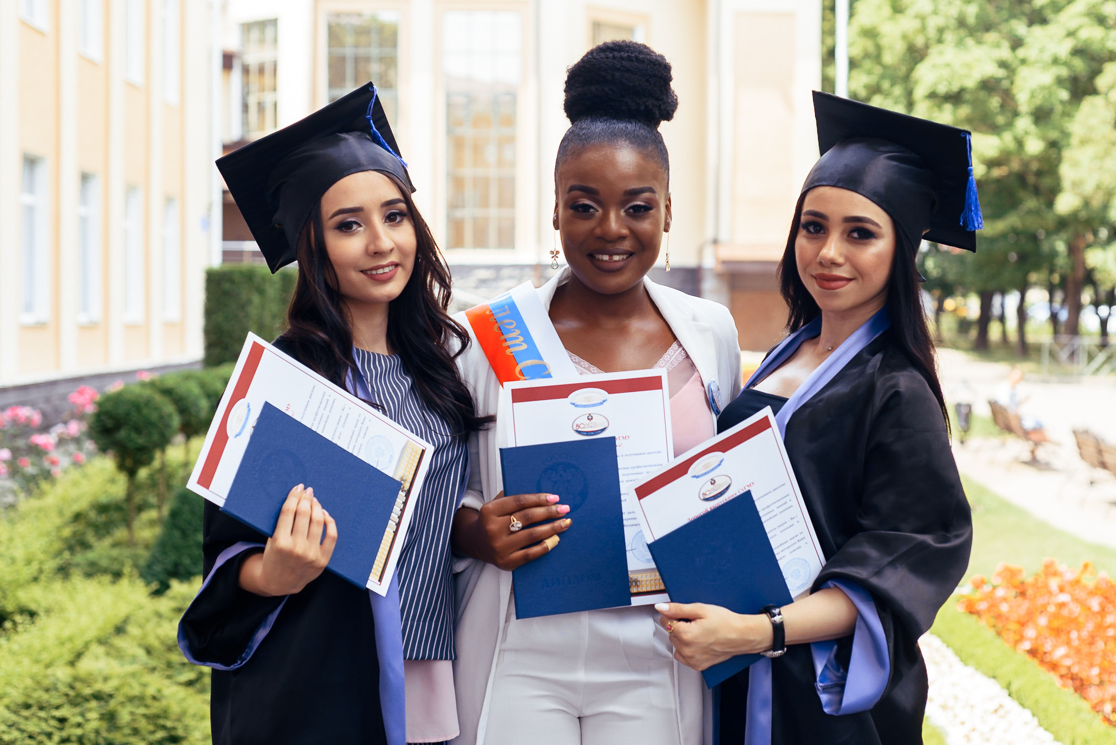 Graduation de S. et groupe. MARIA VALUEVA Photographer in Nice, Cannes, Monaco, France, Europe, Istanbulm Turquie
