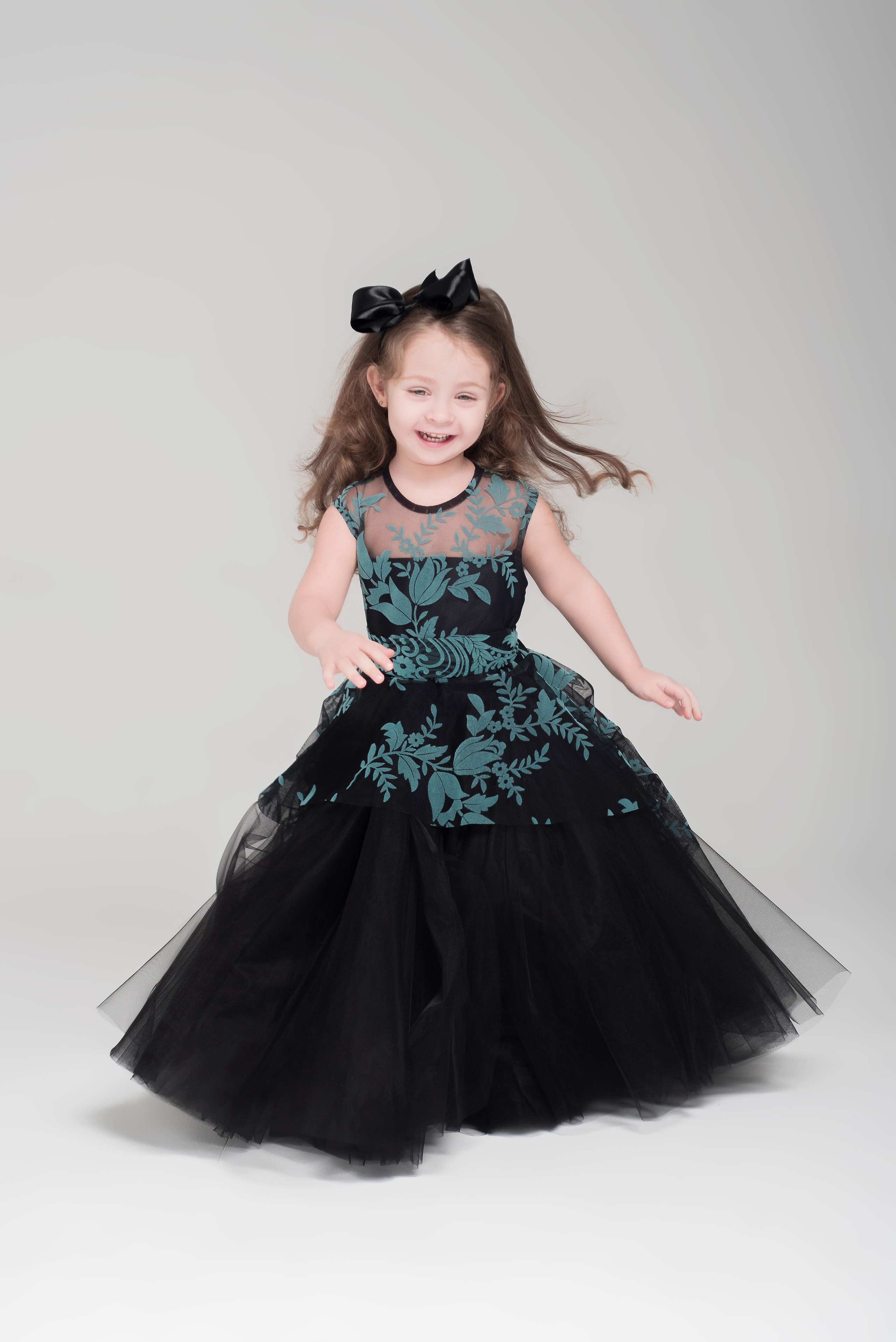 МАГАЗИН ДЕТСКОЙ ОДЕЖДЫ. МАРИЯ ВАЛУЕВА Фотограф в Ницце, Каннах, Монако, Франции, Европе. Фотограф в Стамбуле