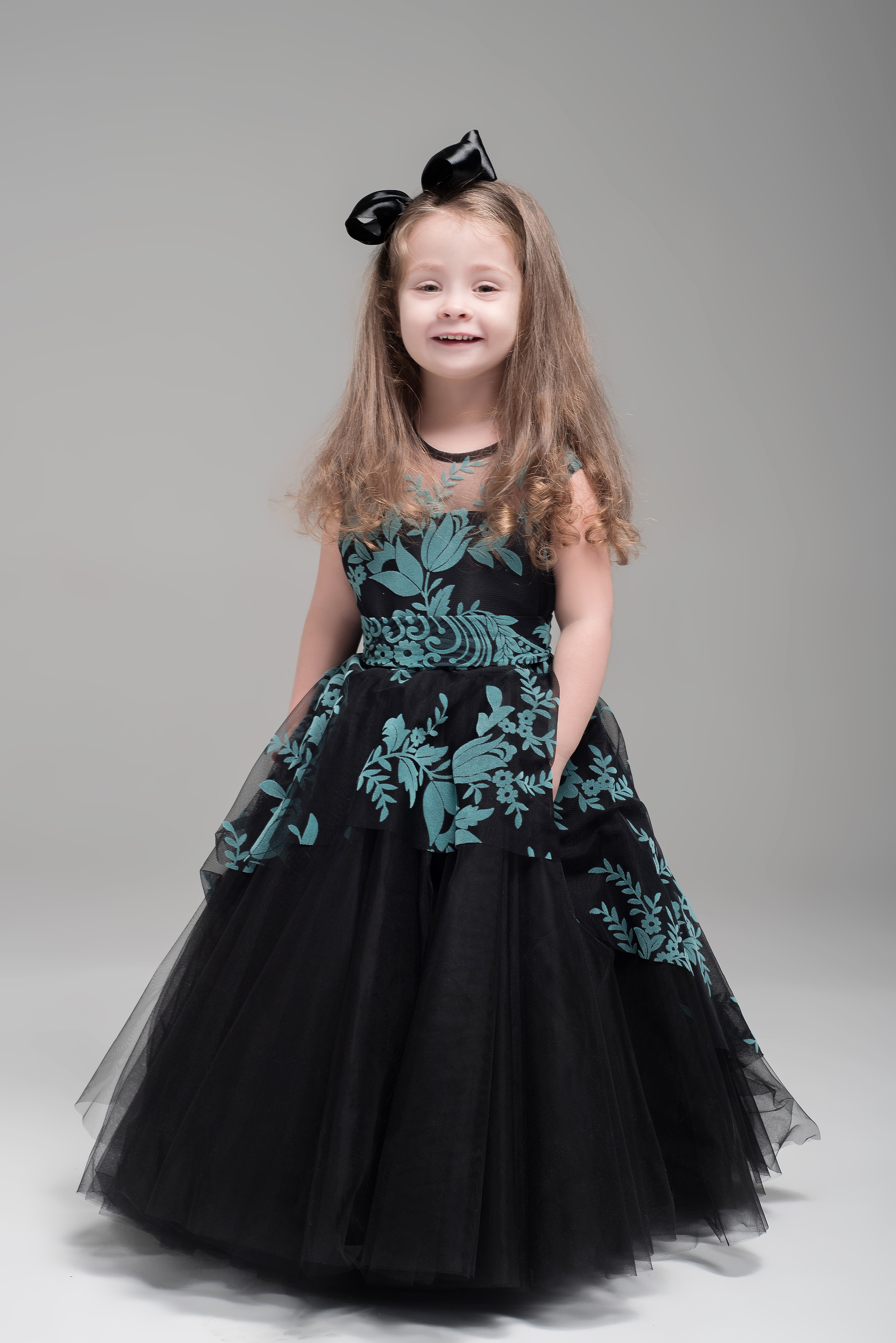 МАГАЗИН ДЕТСКОЙ ОДЕЖДЫ. МАРИЯ ВАЛУЕВА Фотограф в Ницце, Каннах, Монако, Франции, Европе. Фотограф в Стамбуле