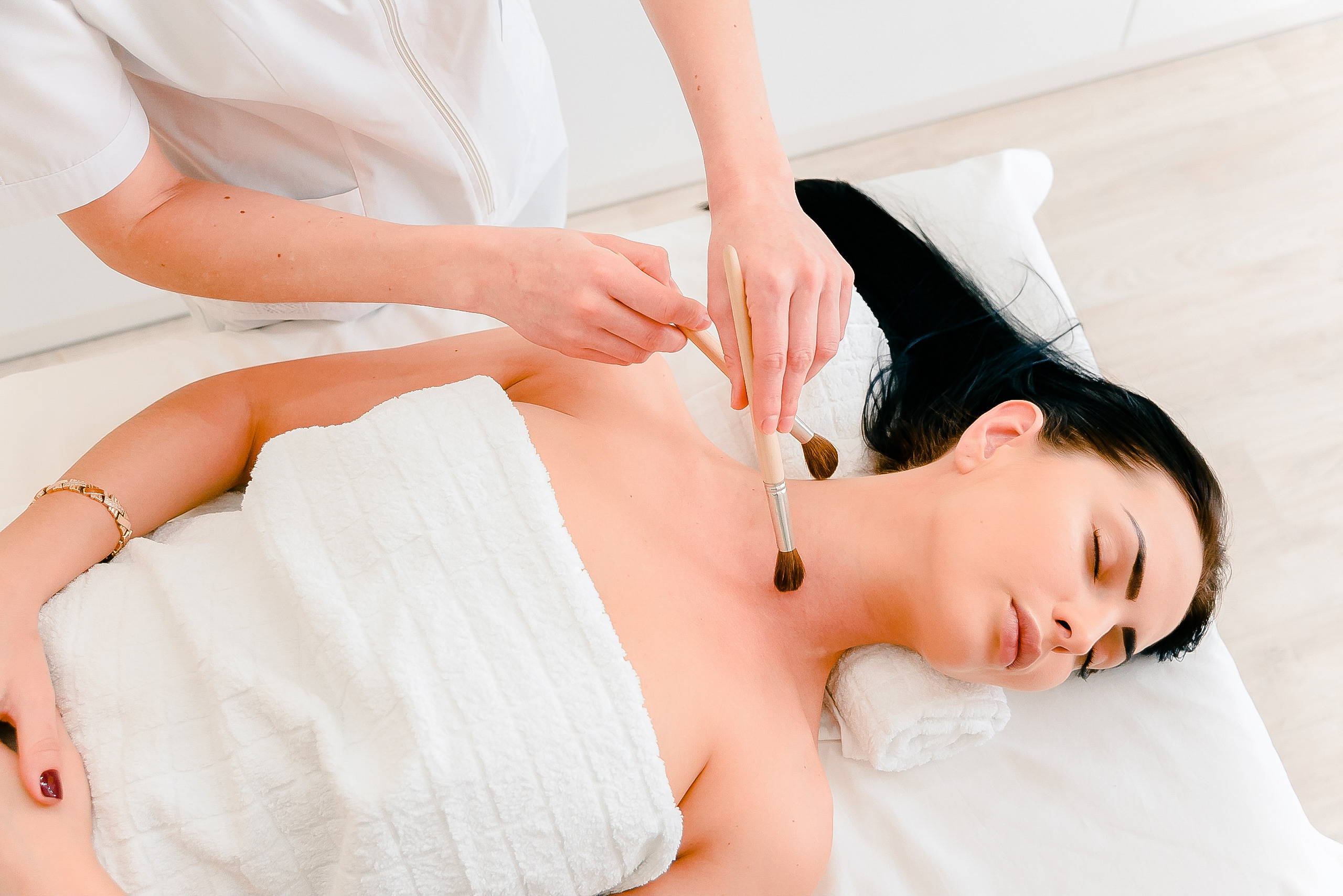 MAESTRO DE MASAJE. MARIA VALUEVA Fotógrafo en Niza, Cannes, Monaco, Francia, Europe, Estambul, Turquía