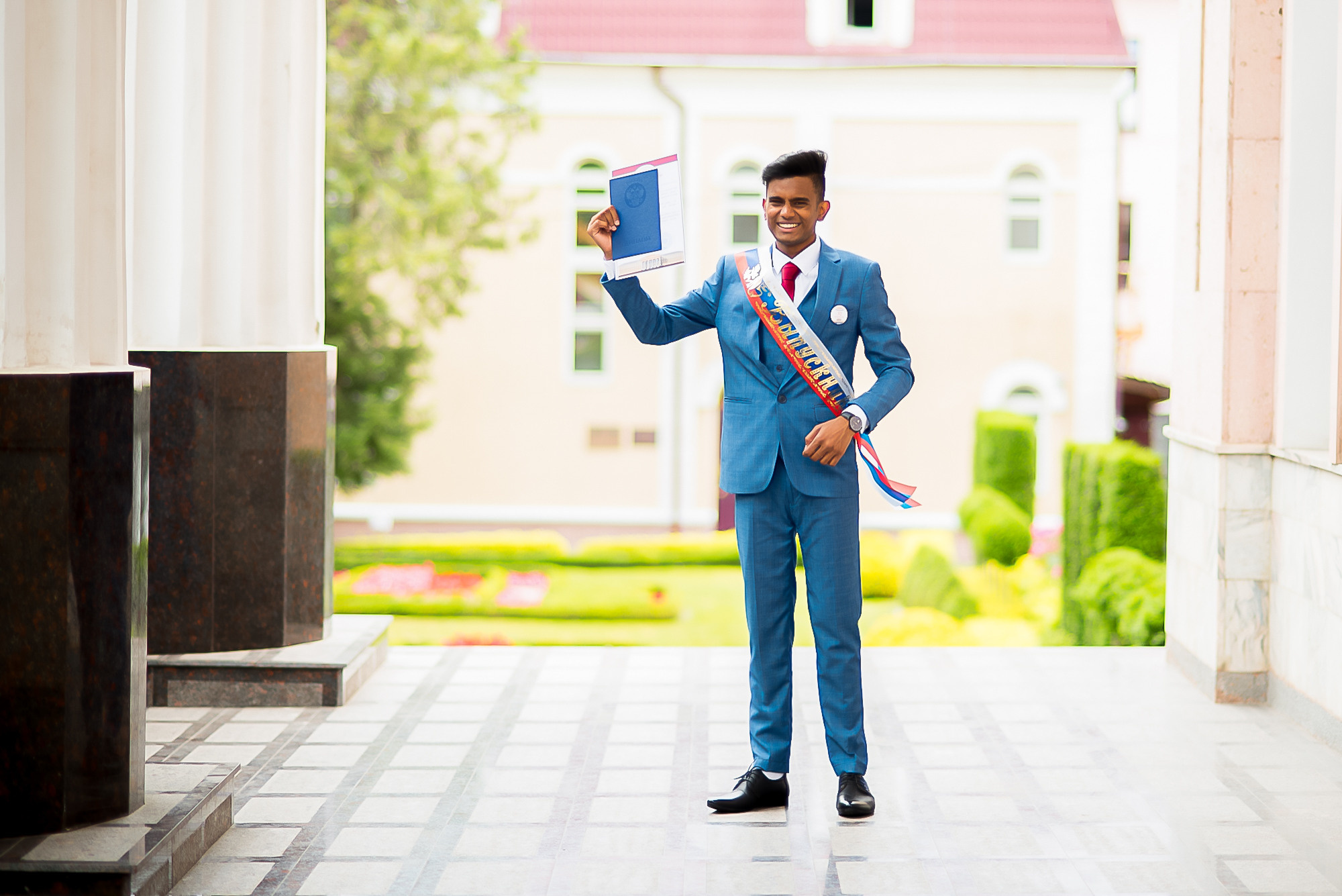 GRADUACIÓN de R. y del grupo. MARIA VALUEVA Fotógrafo en Niza, Cannes, Monaco, Francia, Europe, Estambul, Turquía