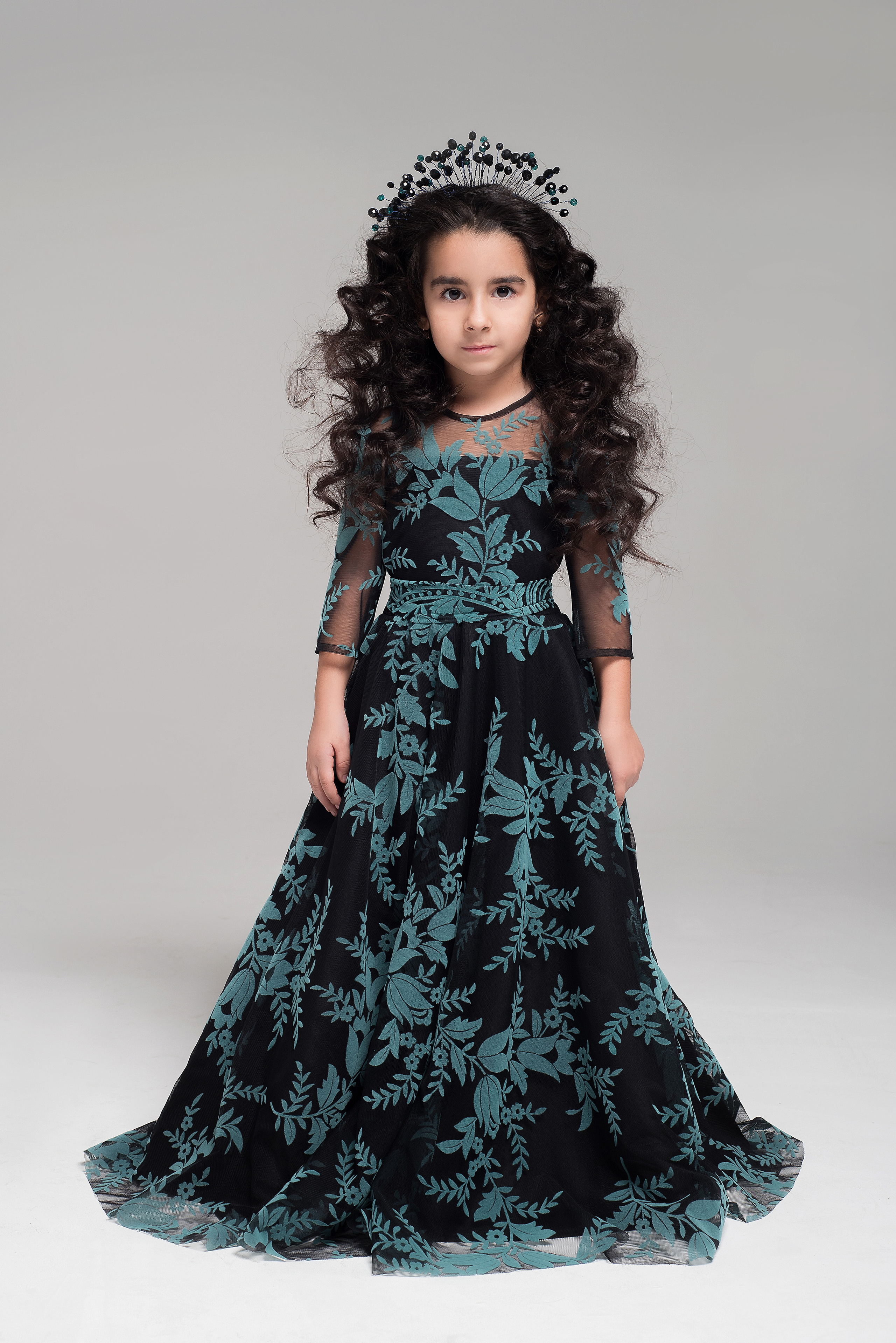 МАГАЗИН ДЕТСКОЙ ОДЕЖДЫ. МАРИЯ ВАЛУЕВА Фотограф в Ницце, Каннах, Монако, Франции, Европе. Фотограф в Стамбуле