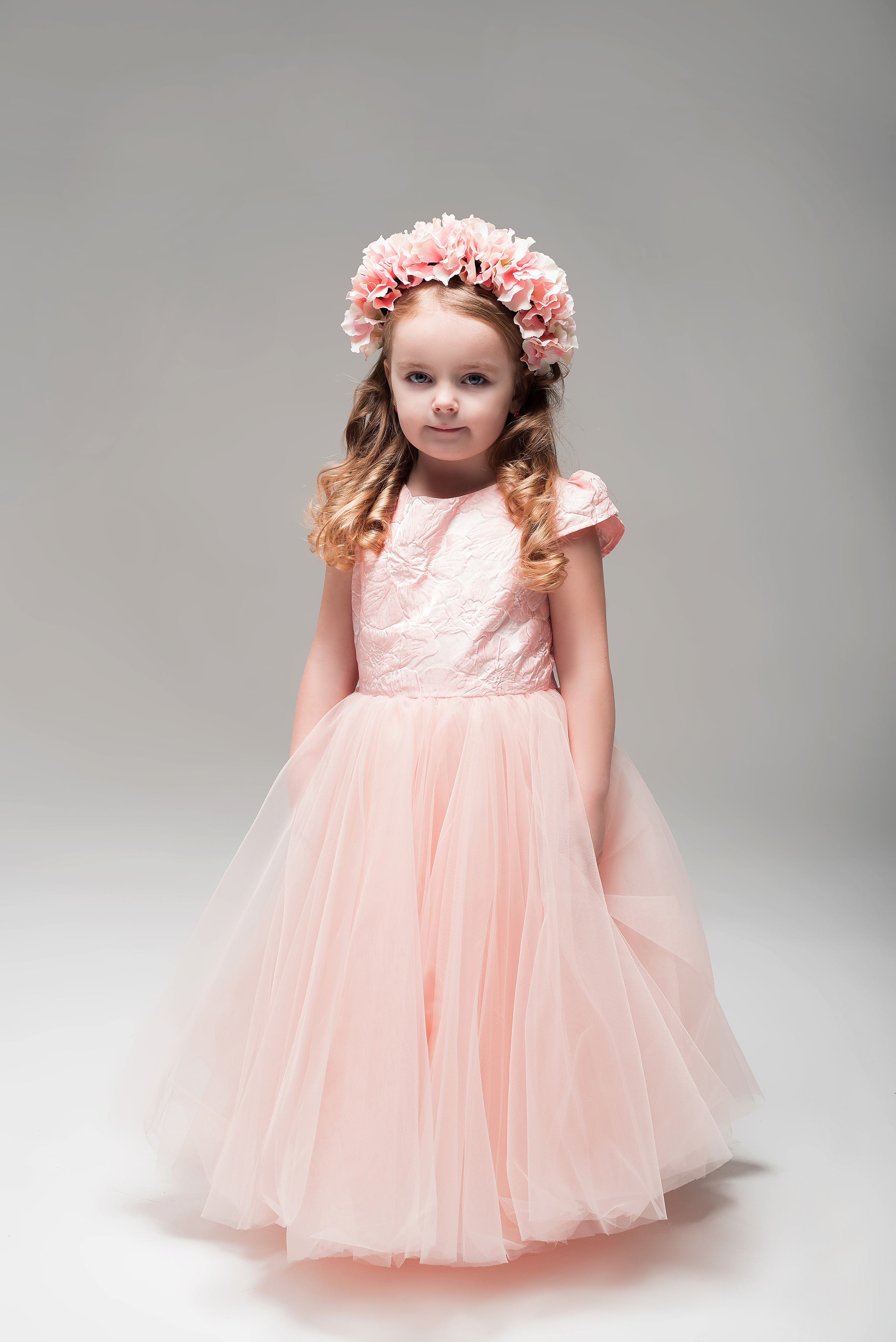 МАГАЗИН ДЕТСКОЙ ОДЕЖДЫ. МАРИЯ ВАЛУЕВА Фотограф в Ницце, Каннах, Монако, Франции, Европе. Фотограф в Стамбуле