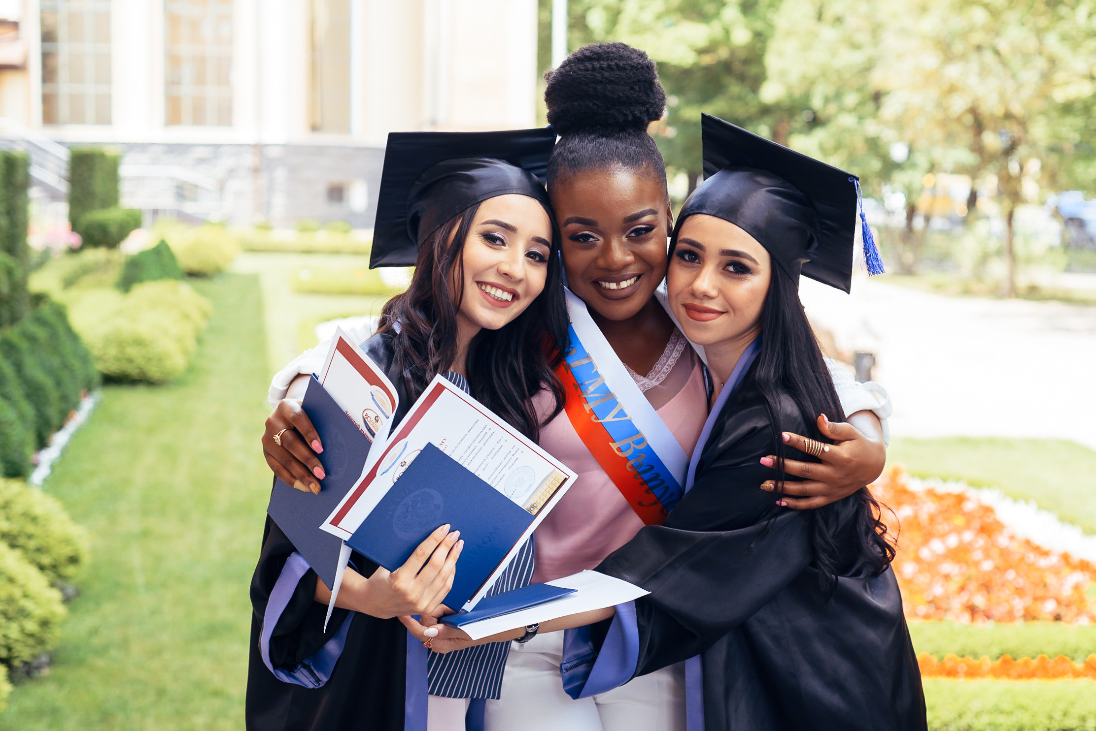 Graduation de S. et groupe. MARIA VALUEVA Photographer in Nice, Cannes, Monaco, France, Europe, Istanbulm Turquie