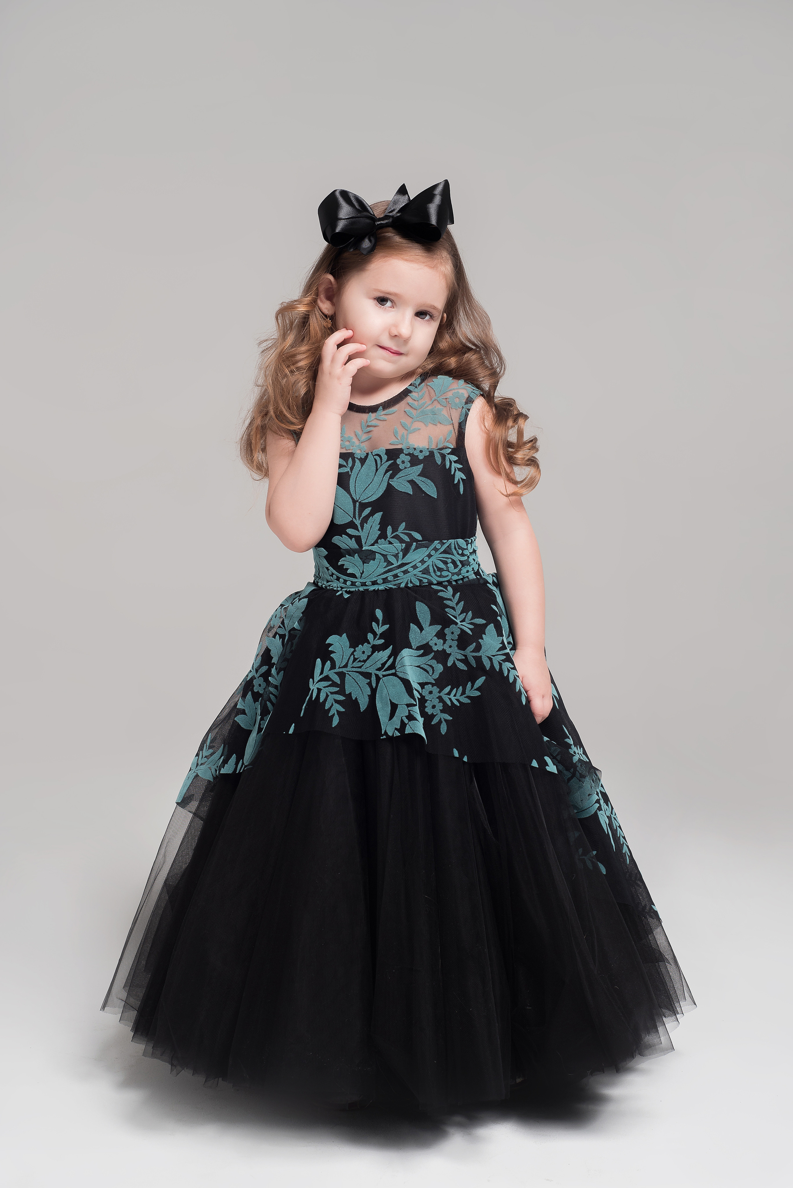 МАГАЗИН ДЕТСКОЙ ОДЕЖДЫ. МАРИЯ ВАЛУЕВА Фотограф в Ницце, Каннах, Монако, Франции, Европе. Фотограф в Стамбуле