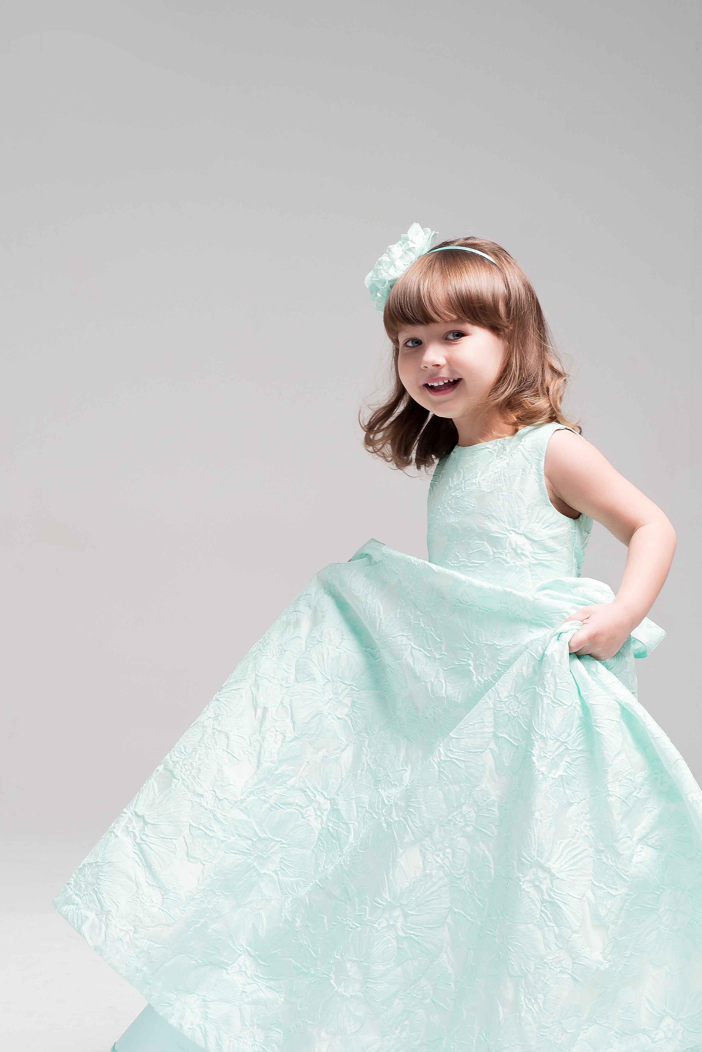 МАГАЗИН ДЕТСКОЙ ОДЕЖДЫ. МАРИЯ ВАЛУЕВА Фотограф в Ницце, Каннах, Монако, Франции, Европе. Фотограф в Стамбуле