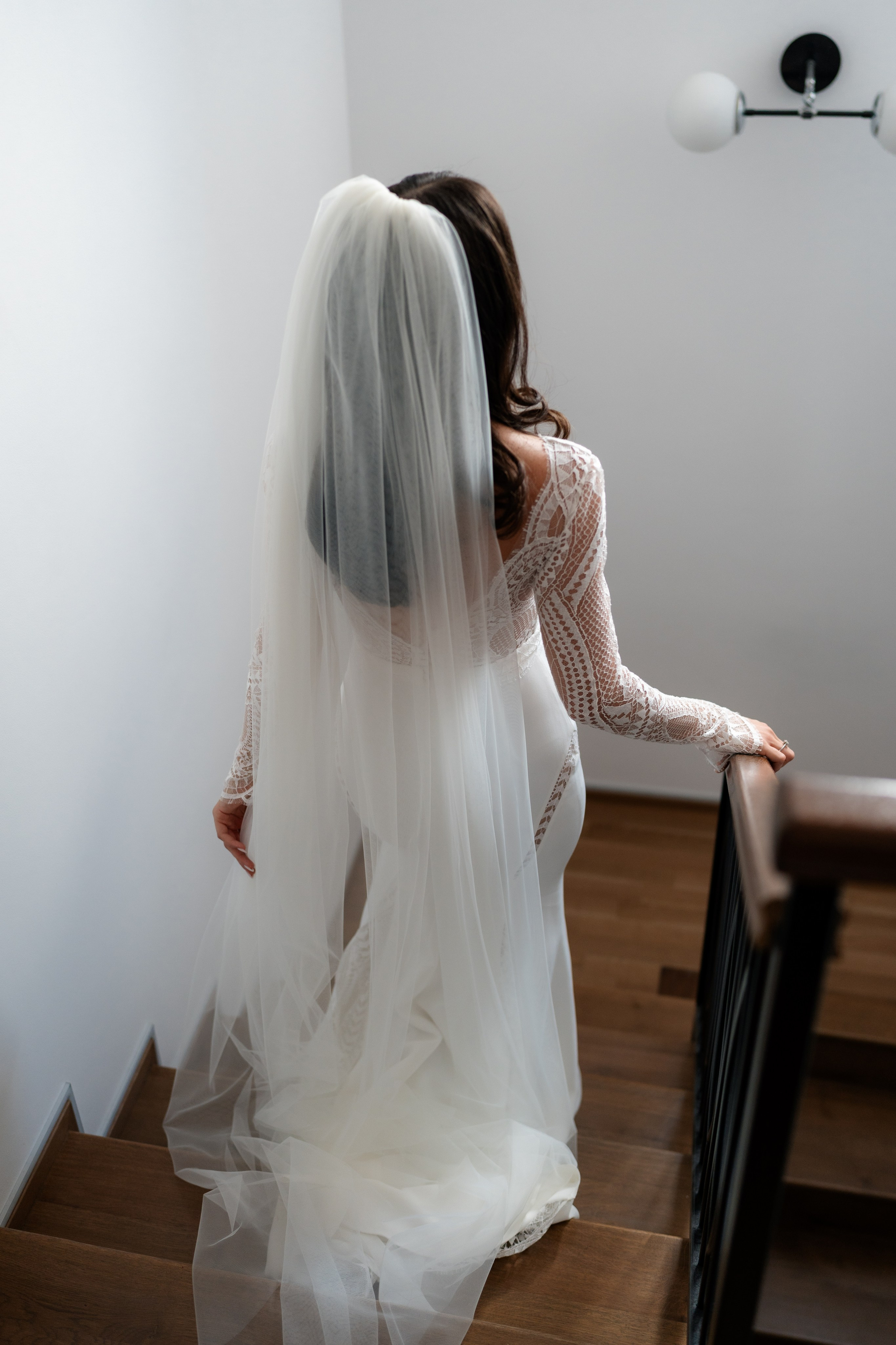 Elly & Andrew. Destination Wedding Photographer Alex Pasarelu