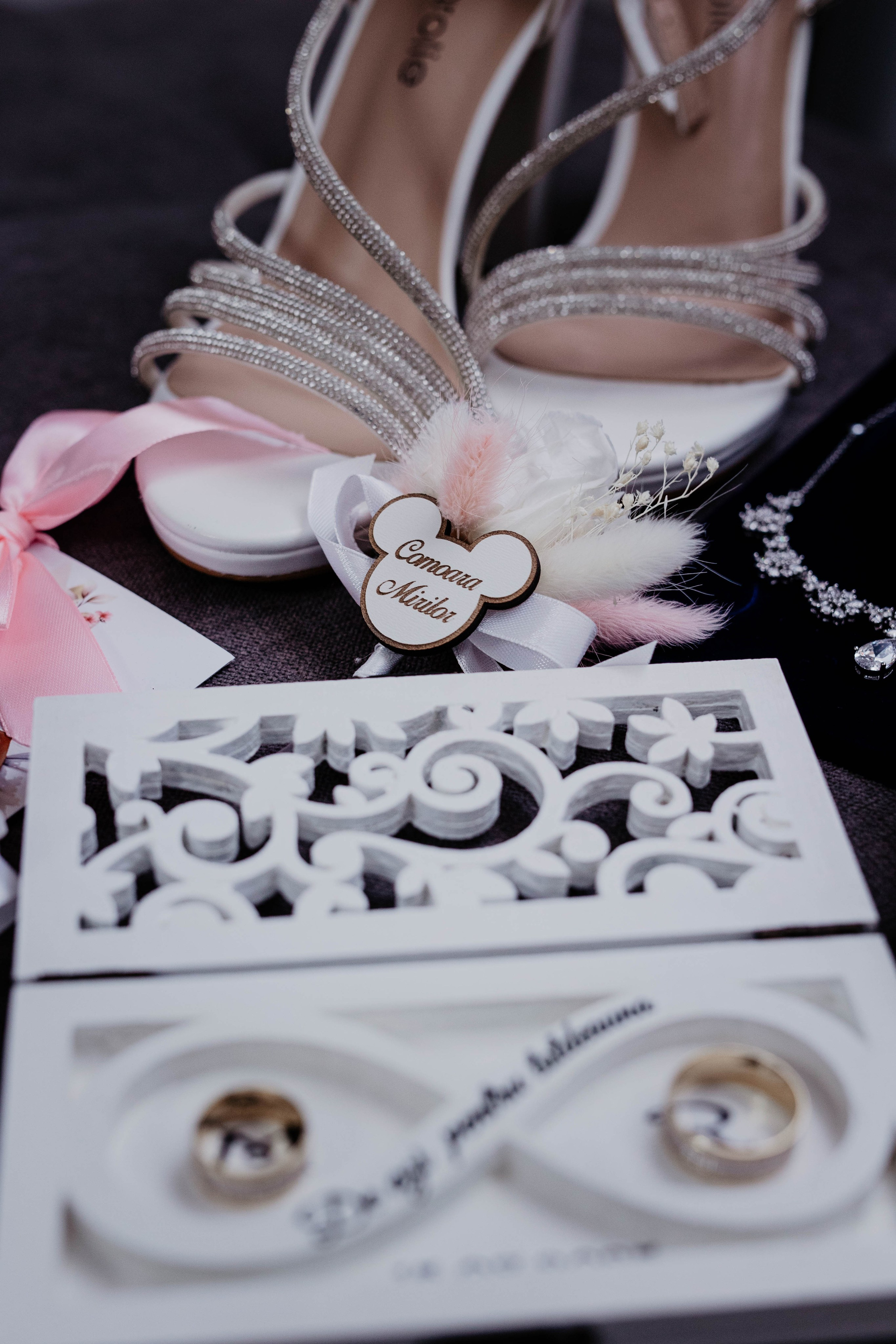 Detalii Nunta. Dream Studio Galați – ședințe foto profesionale pentru familie, portrete și evenimente