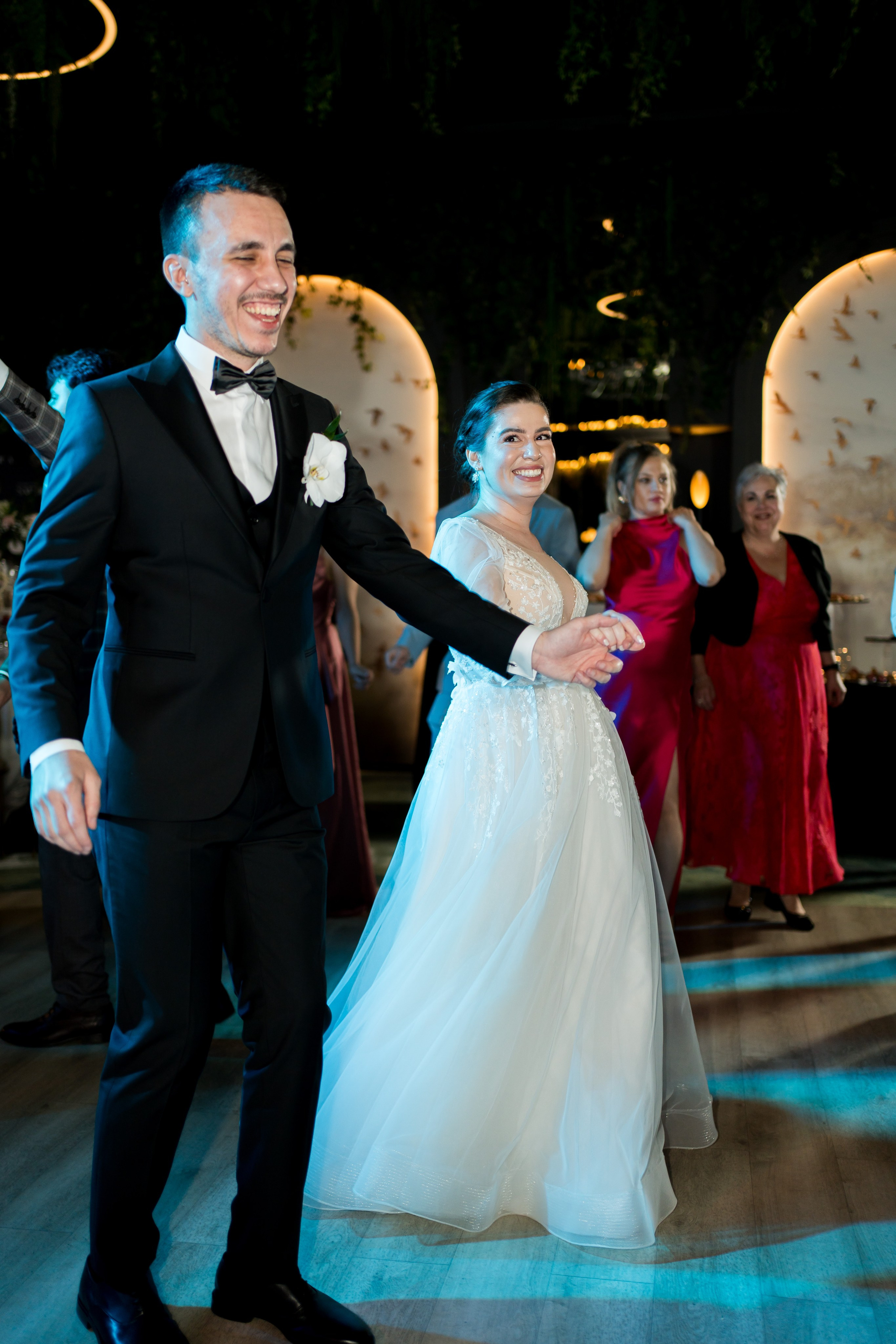 PARTY. Gabriel Florea — Fotograf nuntă București