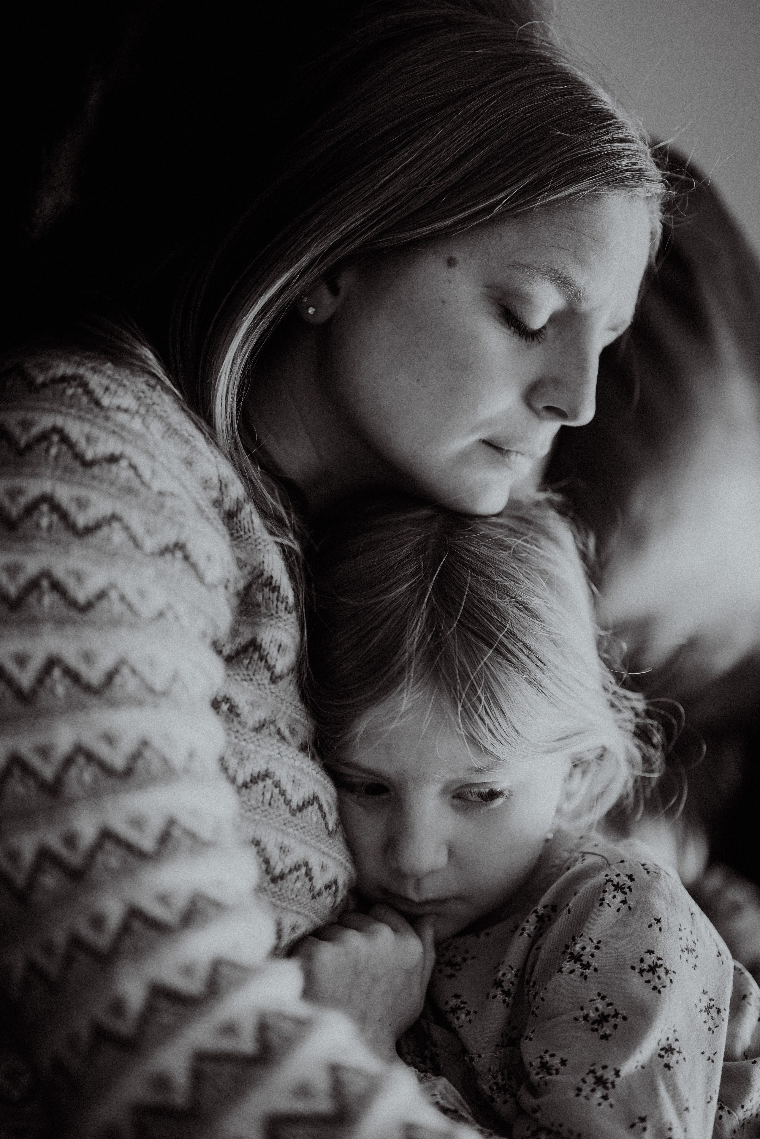 Cheap family photographer Shawano Wisconsin.