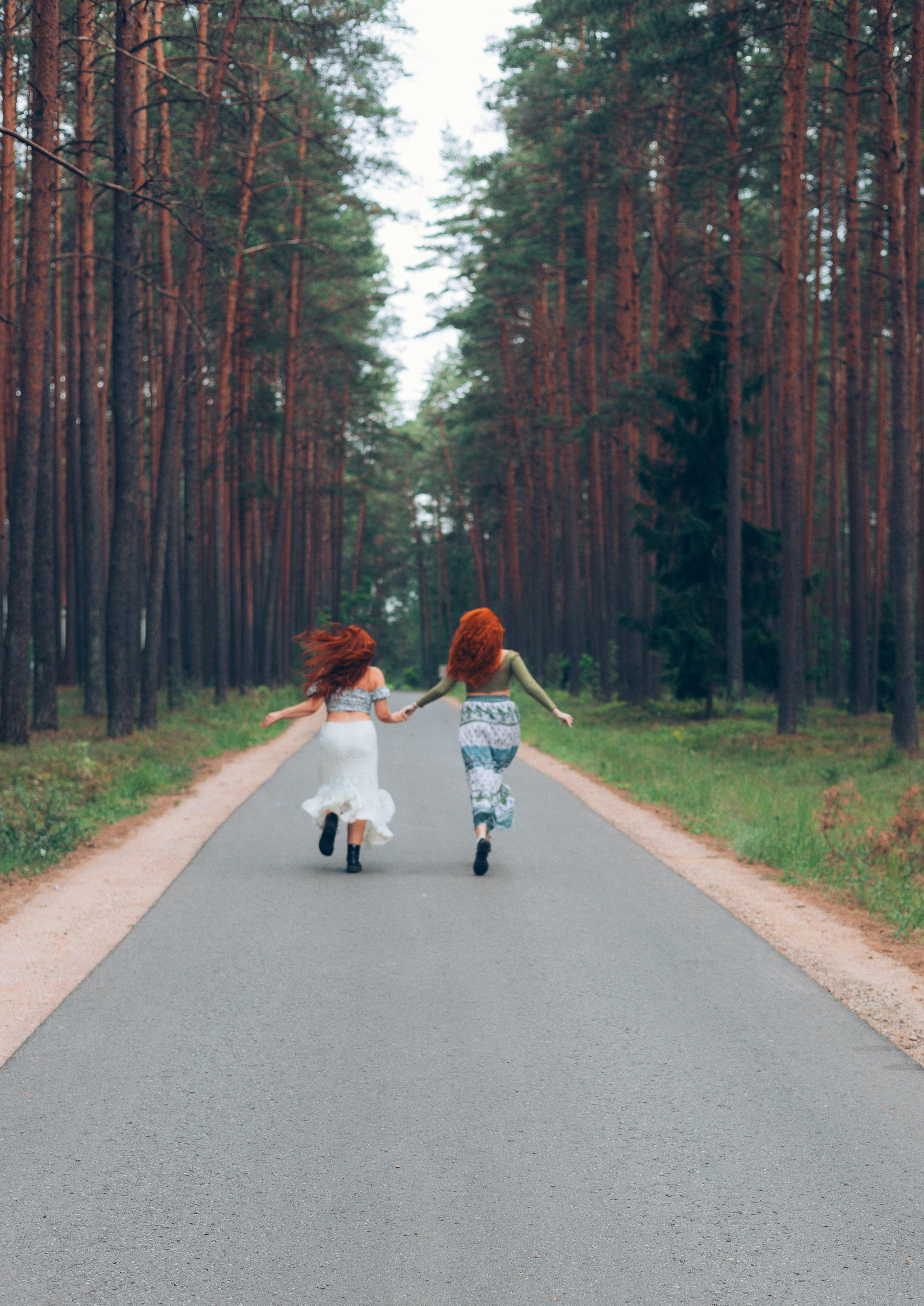 Ineta & Kamilė. Fotografė Aleksandra Samozvanova